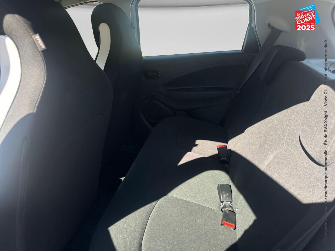 Véhicule d'occasion RENAULT ZOE LIFE CHARGE NORMALE R110 chez Renault Sélestat