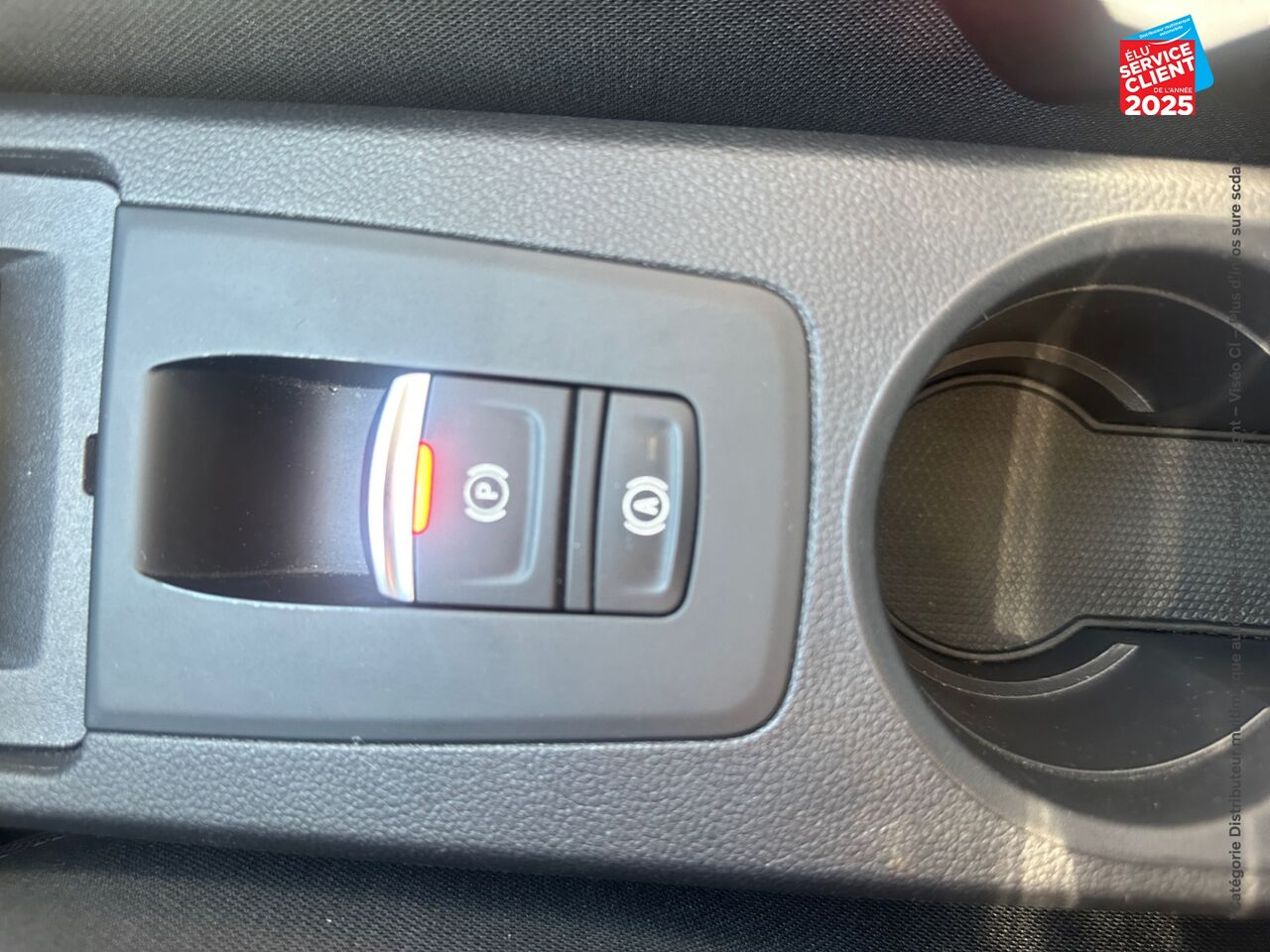 Véhicule d'occasion RENAULT ZOE LIFE CHARGE NORMALE R110 chez Renault Sélestat