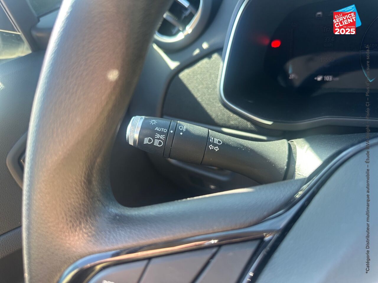 Véhicule d'occasion RENAULT ZOE LIFE CHARGE NORMALE R110 chez Renault Sélestat
