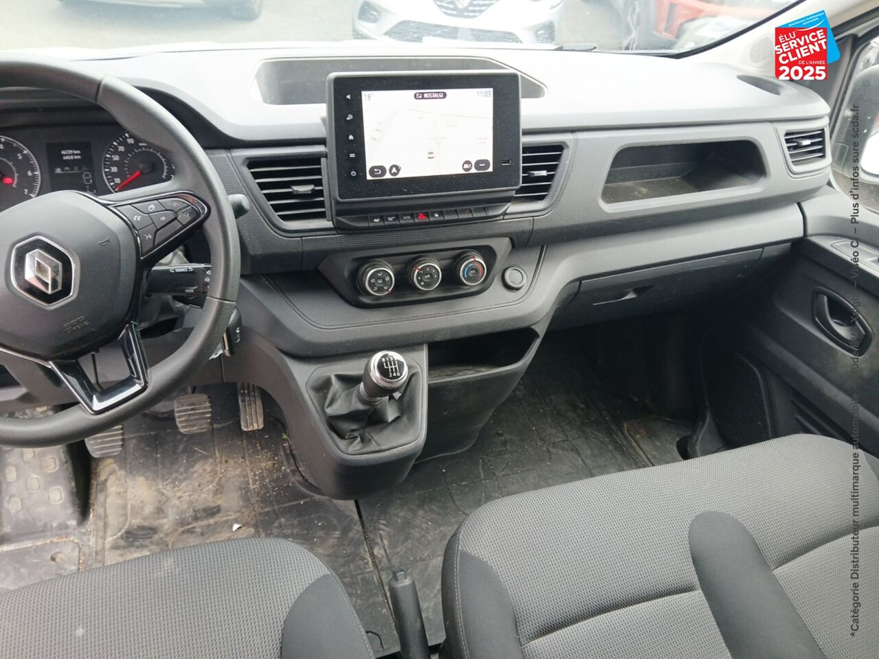 Véhicule d'occasion RENAULT TRAFIC FG L1H1 2T8 2.0 BLUE DCI 150CH GRAND CONFORT chez Renault Colmar