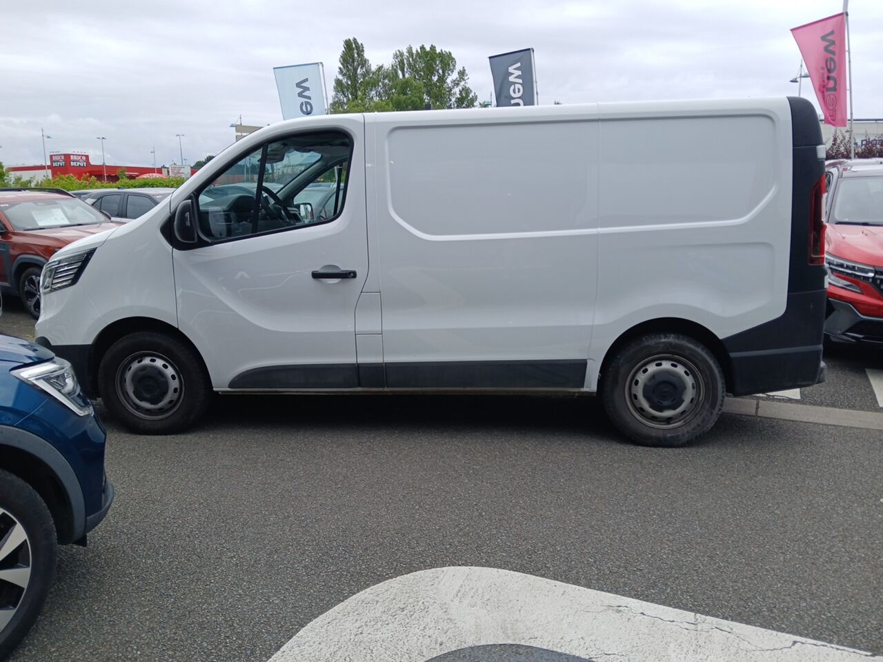 Véhicule d'occasion RENAULT TRAFIC FG L1H1 2T8 2.0 BLUE DCI 150CH GRAND CONFORT chez Renault Colmar