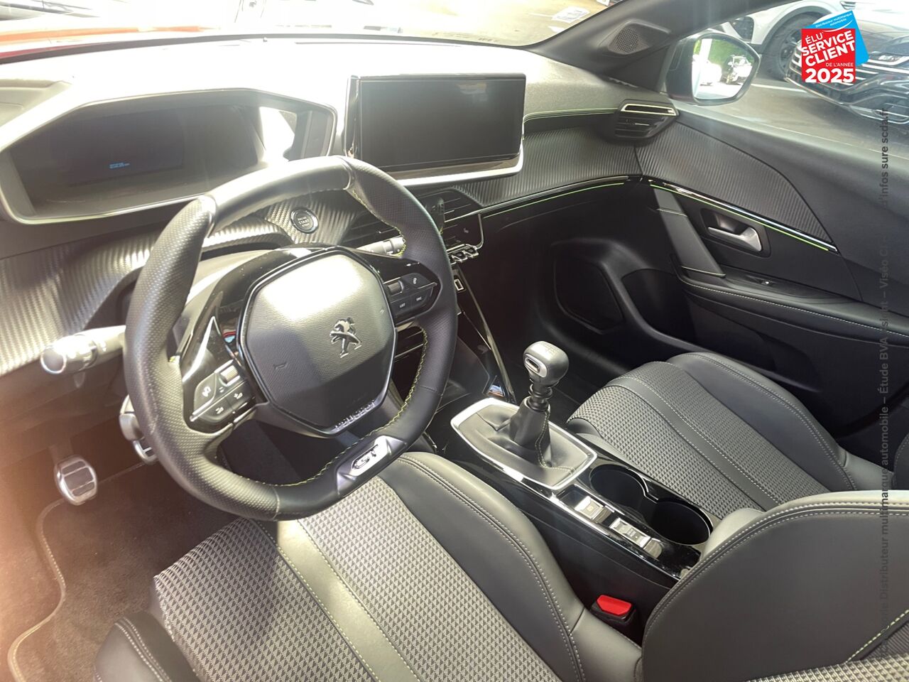 Véhicule d'occasion PEUGEOT 208 1.2 PURETECH 100CH SS GT LINE chez Renault Colmar