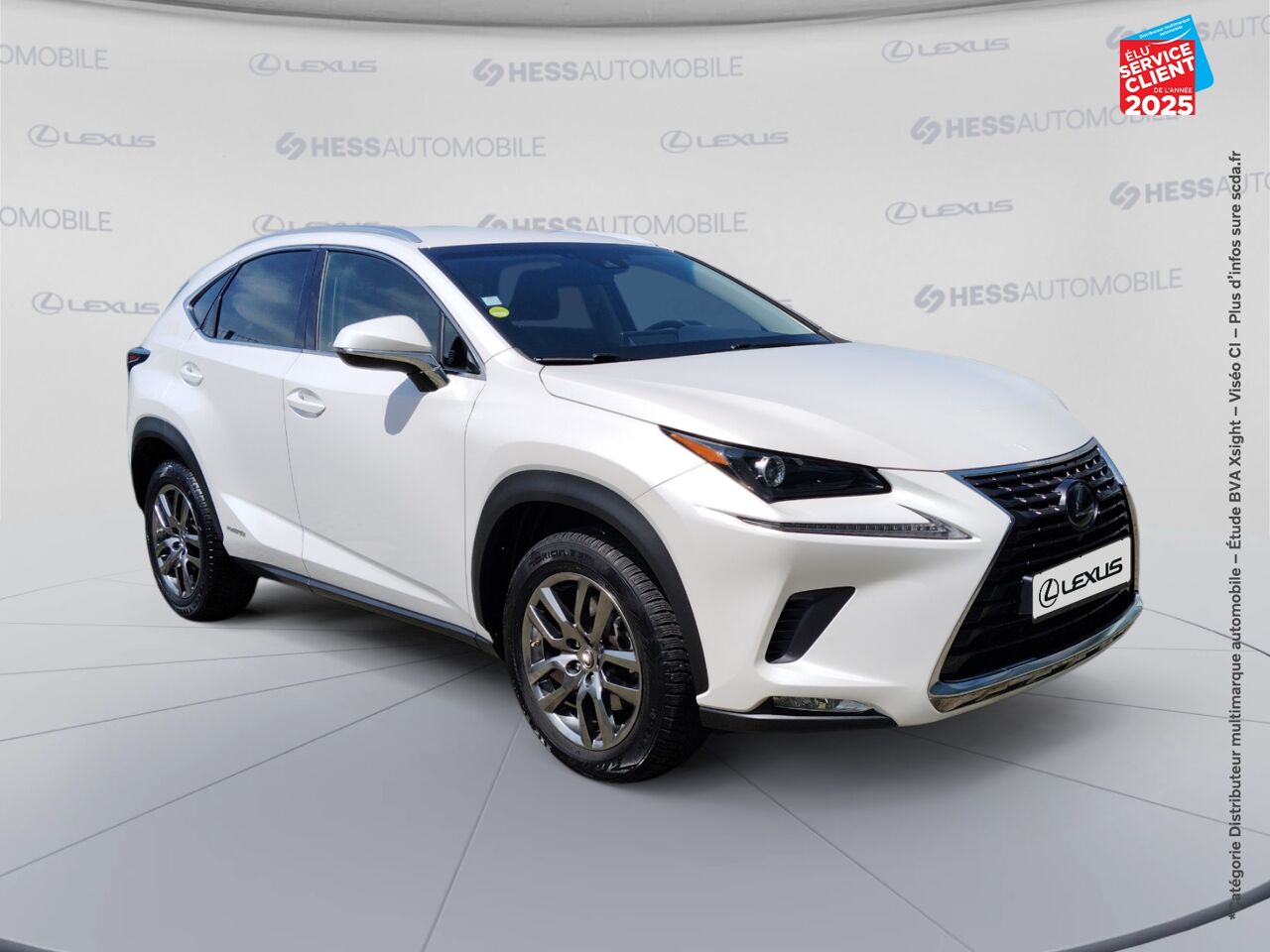Véhicule d'occasion LEXUS NX 300H 4WD PACK MM19 chez Renault Saint-Louis