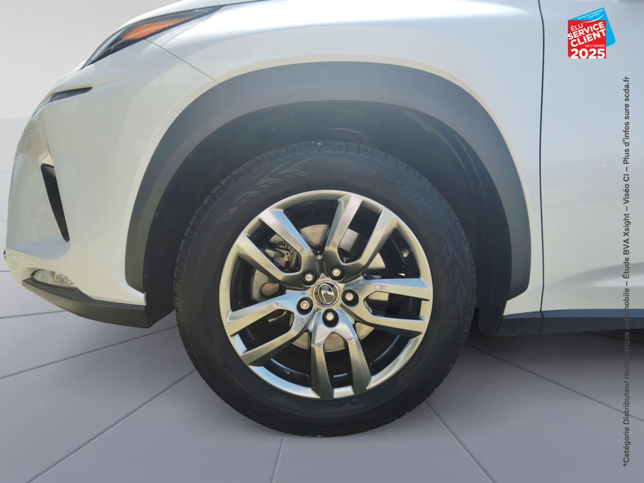 Véhicule d'occasion LEXUS NX 300H 4WD PACK MM19 chez Renault Saint-Louis