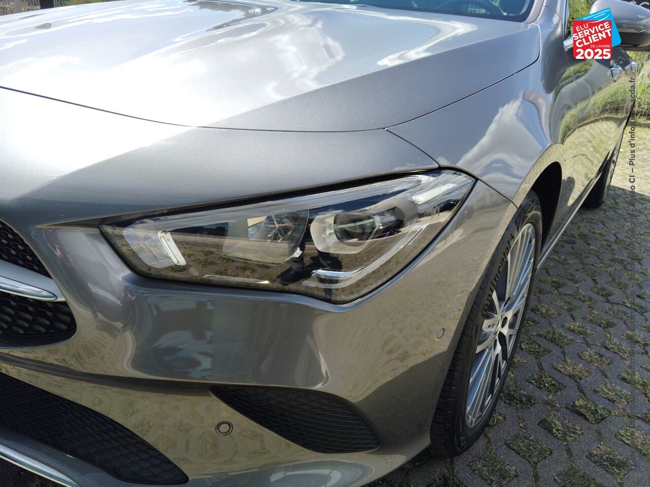 Véhicule d'occasion MERCEDES-BENZ CLA SHOOTING BRAKE 250 E 160+102CH PROGRESSIVE LINE 8G-DCT chez Volvo Epernay
