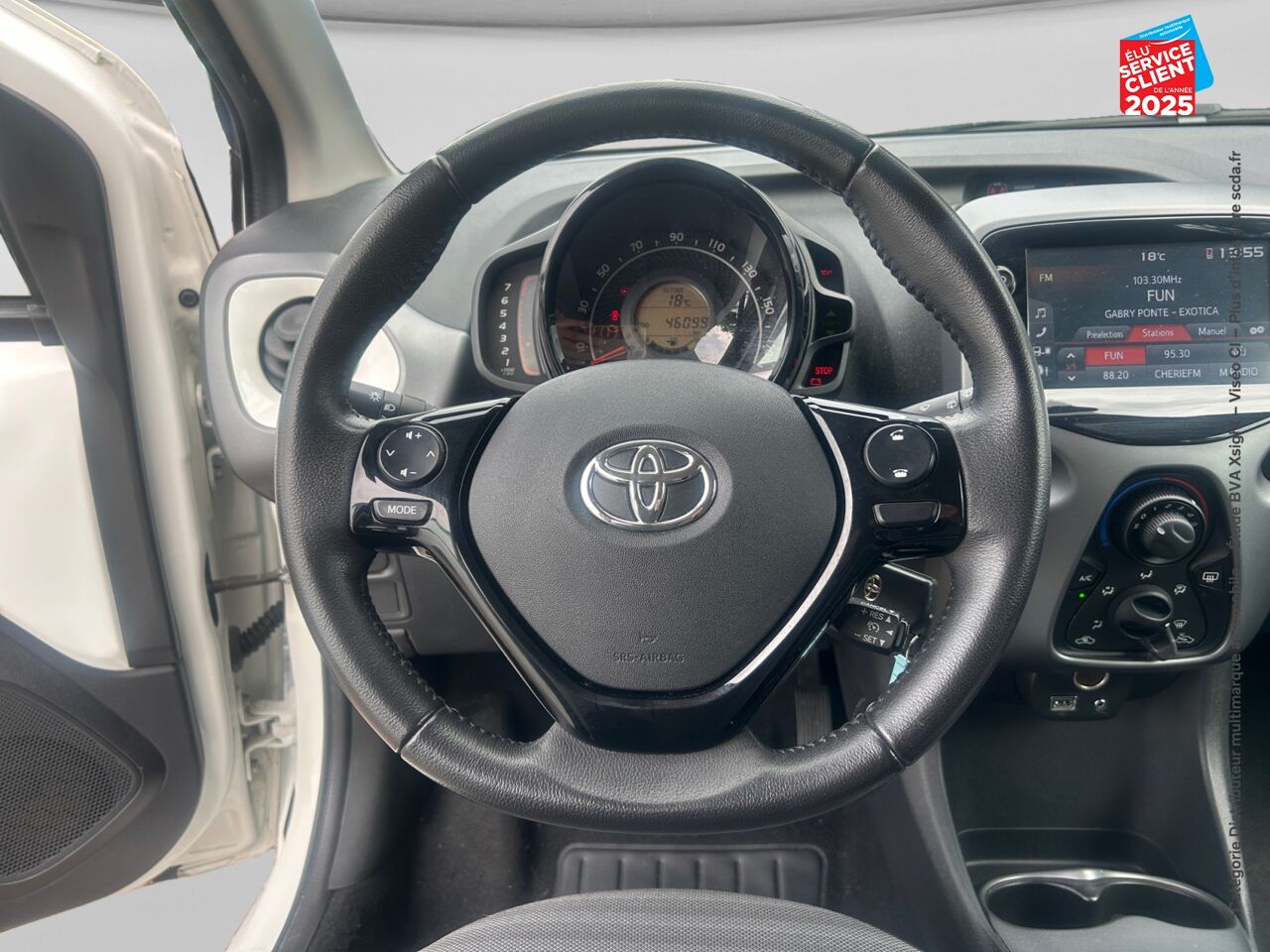 Véhicule d'occasion TOYOTA AYGO 1.0 VVT-I 69CH X-PLAY 5P chez Renault Sélestat