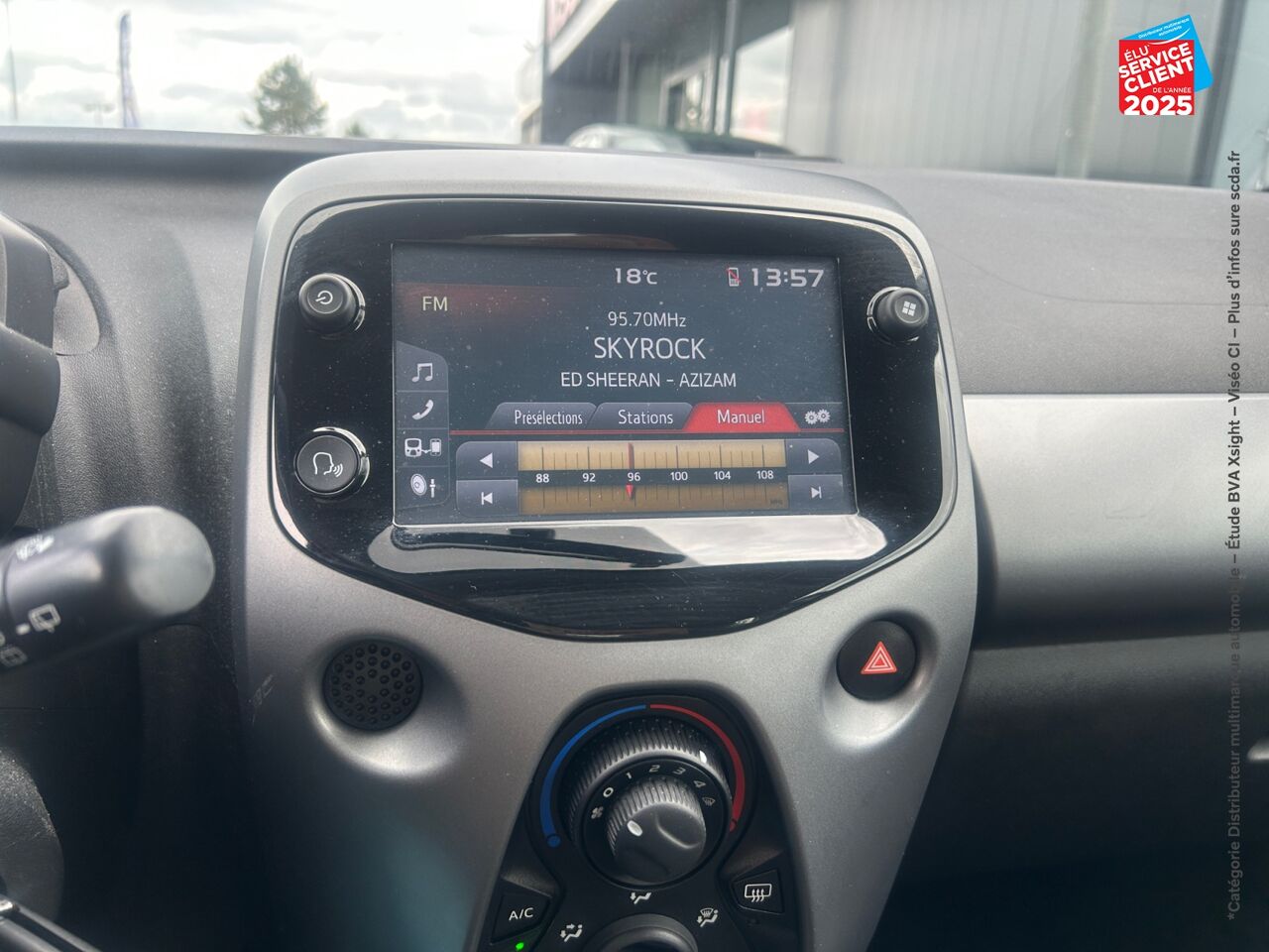 Véhicule d'occasion TOYOTA AYGO 1.0 VVT-I 69CH X-PLAY 5P chez Renault Sélestat