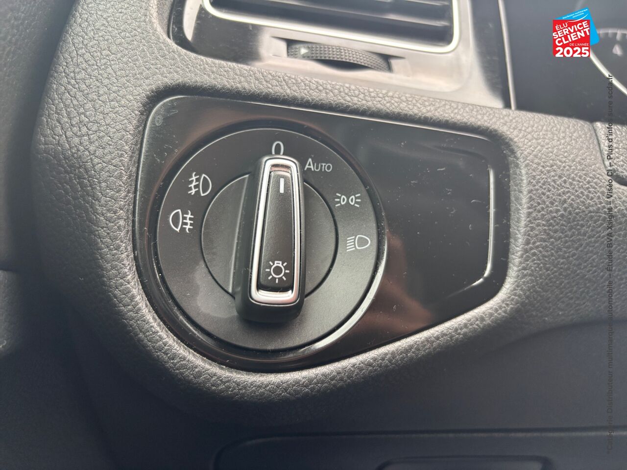 Véhicule d'occasion VOLKSWAGEN GOLF 1.5 TSI EVO 130CH IQ.DRIVE EURO6D-T 5P chez Opel Bar le Duc