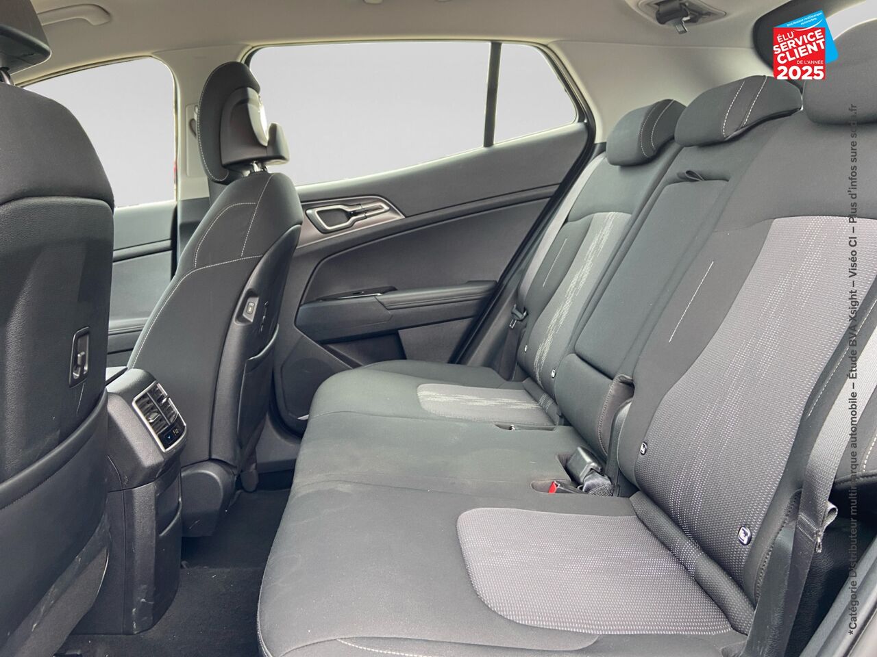 Véhicule d'occasion KIA SPORTAGE 1.6 T-GDI 230CH HEV ACTIVE BVA6 4X4 CAMERA GPS chez Toyota Verdun