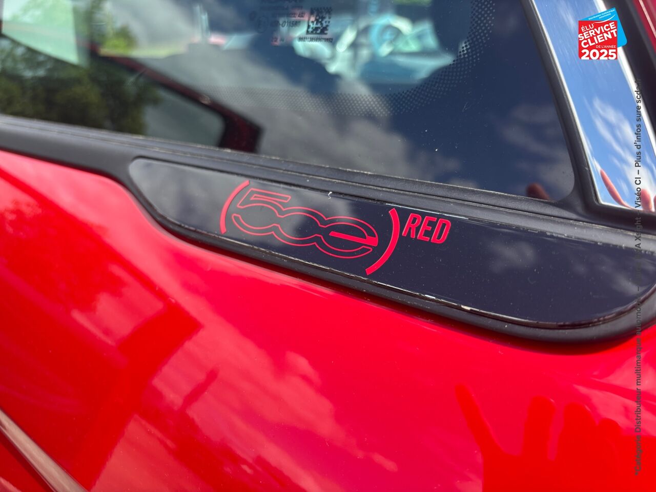 Véhicule d'occasion FIAT 500 E 95CH RED MY23 CAMERA GPS chez Toyota Verdun