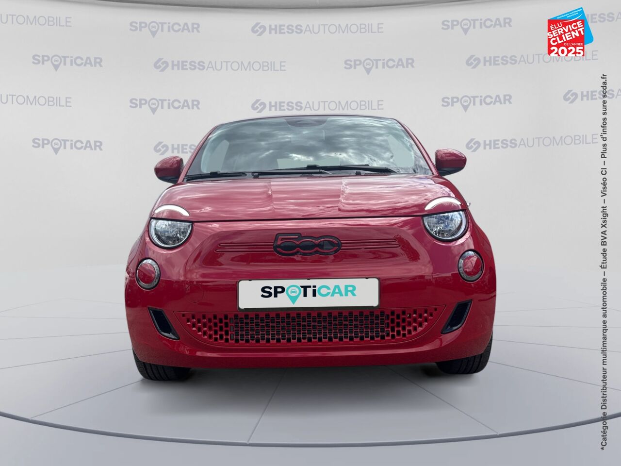Véhicule d'occasion FIAT 500 E 95CH RED MY23 CAMERA GPS chez Toyota Verdun