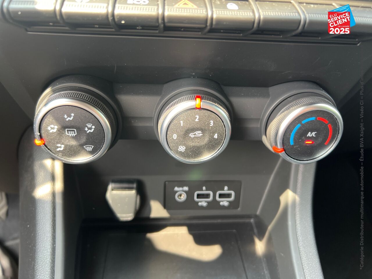 Véhicule d'occasion RENAULT CAPTUR 1.0 TCE 90CH EVOLUTION GPS CAMERA chez Toyota Thionville