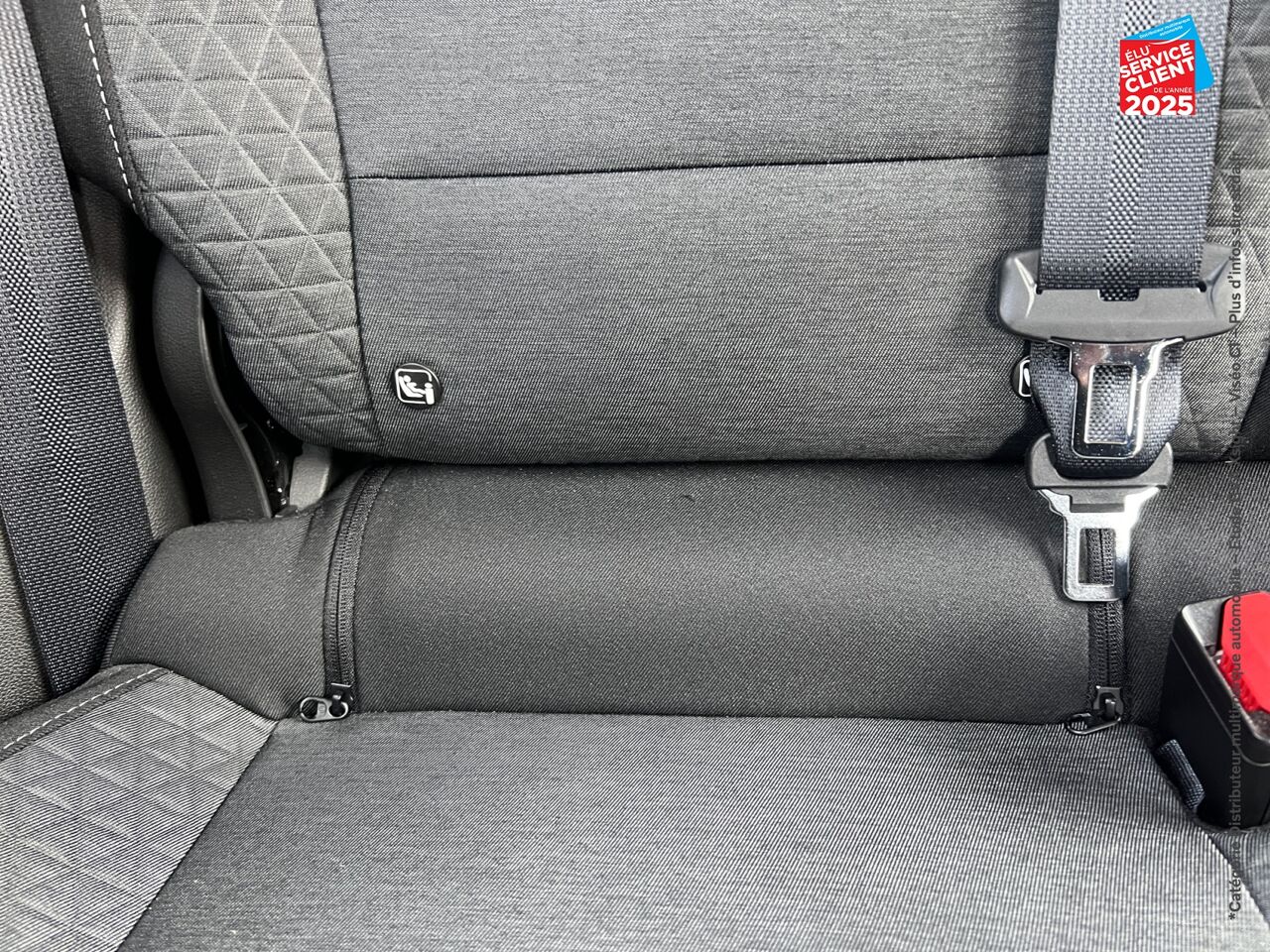 Véhicule d'occasion RENAULT CAPTUR 1.0 TCE 90CH EVOLUTION GPS CAMERA chez Toyota Thionville