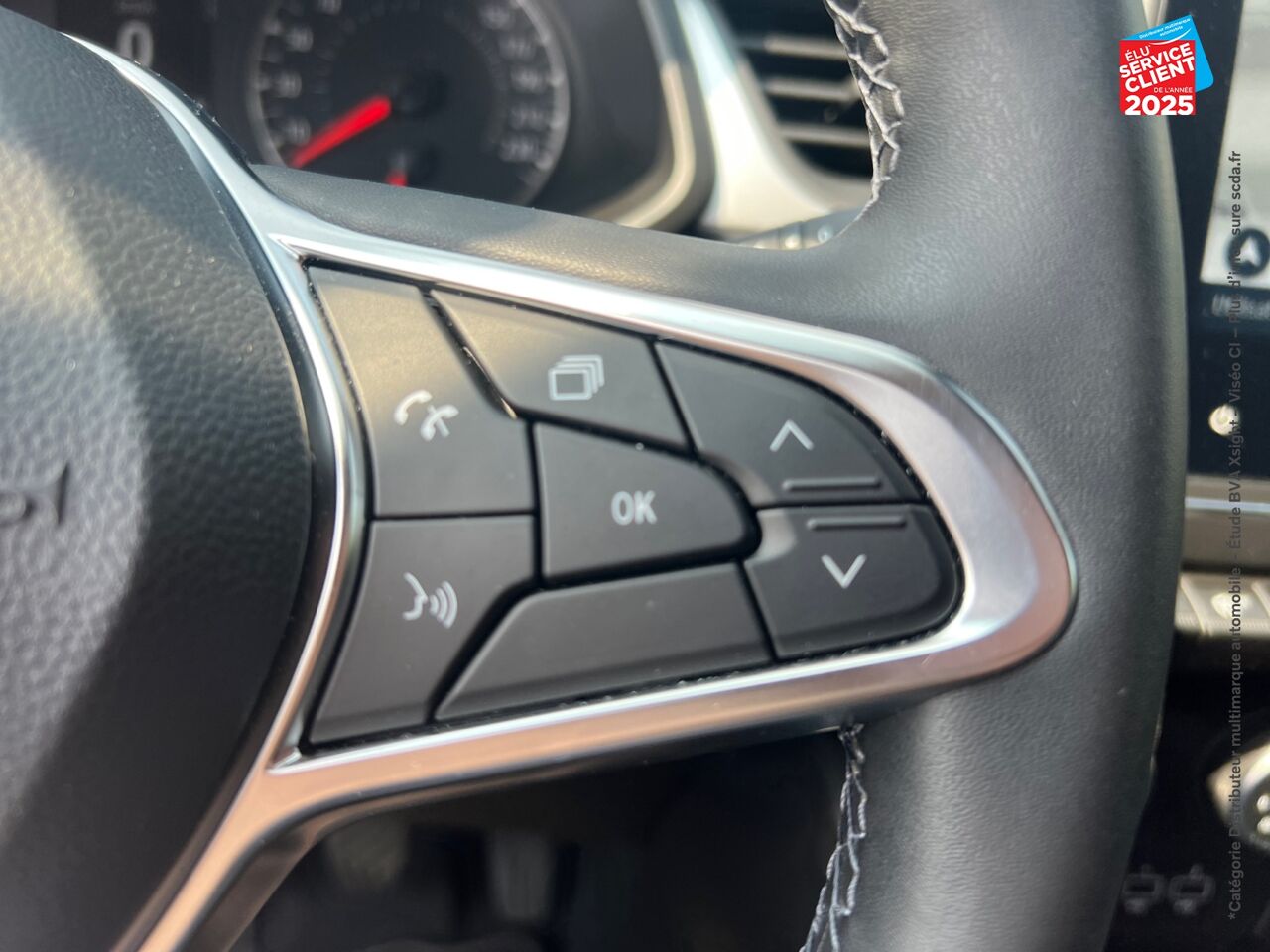 Véhicule d'occasion RENAULT CAPTUR 1.0 TCE 90CH EVOLUTION GPS CAMERA chez Toyota Thionville