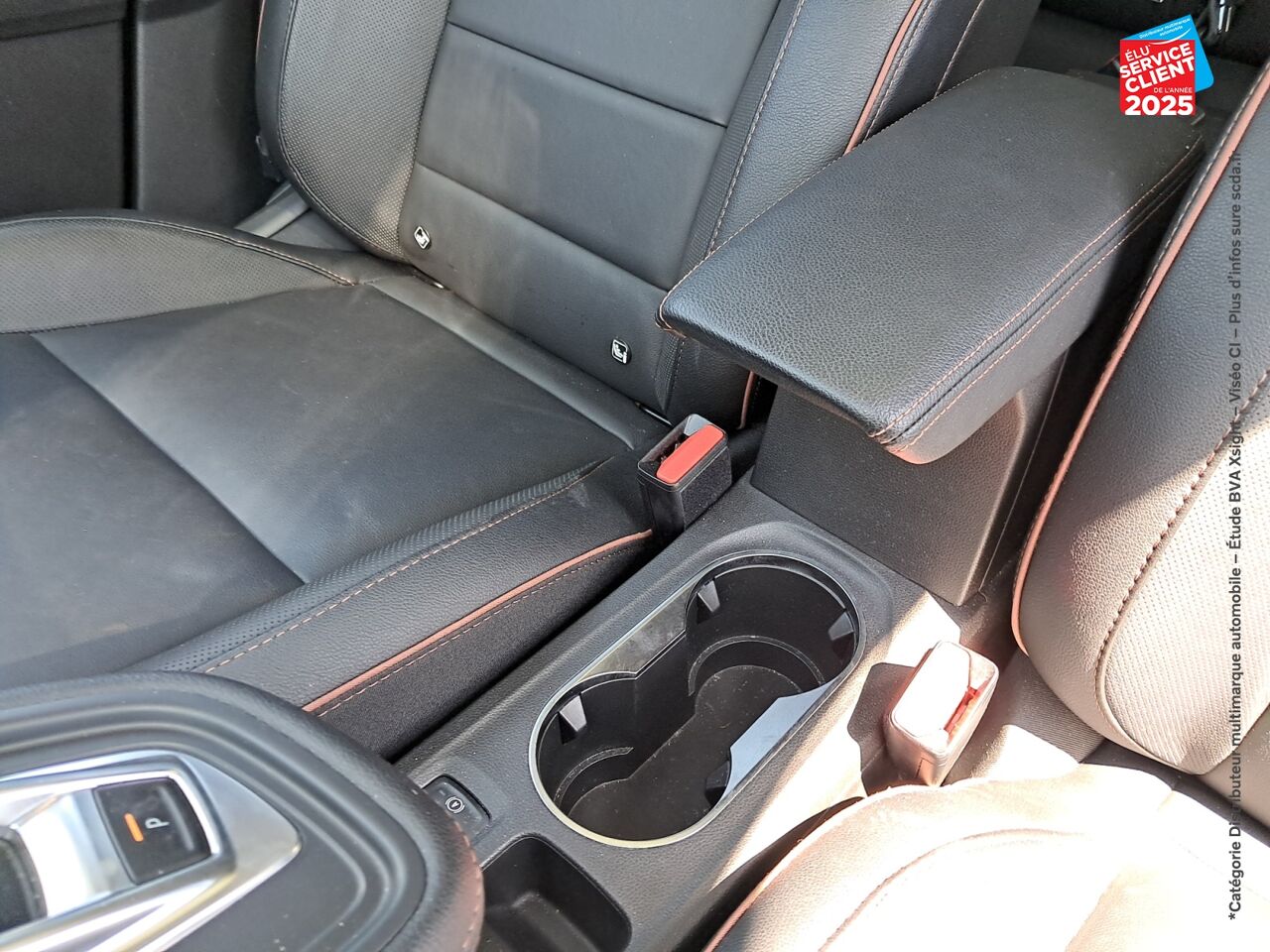 Véhicule d'occasion RENAULT CAPTUR 1.3 TCE 160CH FAP INITIALE PARIS EDC -21 SIEGES CHAUF/CUIR GPS CAMERA chez Dacia Mulhouse