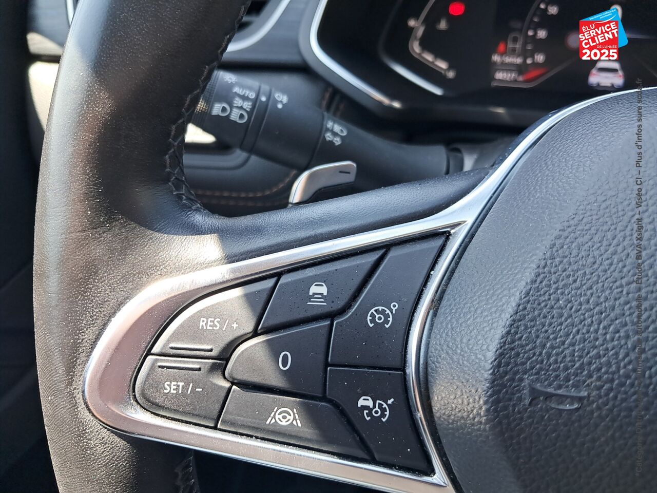 Véhicule d'occasion RENAULT CAPTUR 1.3 TCE 160CH FAP INITIALE PARIS EDC -21 SIEGES CHAUF/CUIR GPS CAMERA chez Dacia Mulhouse