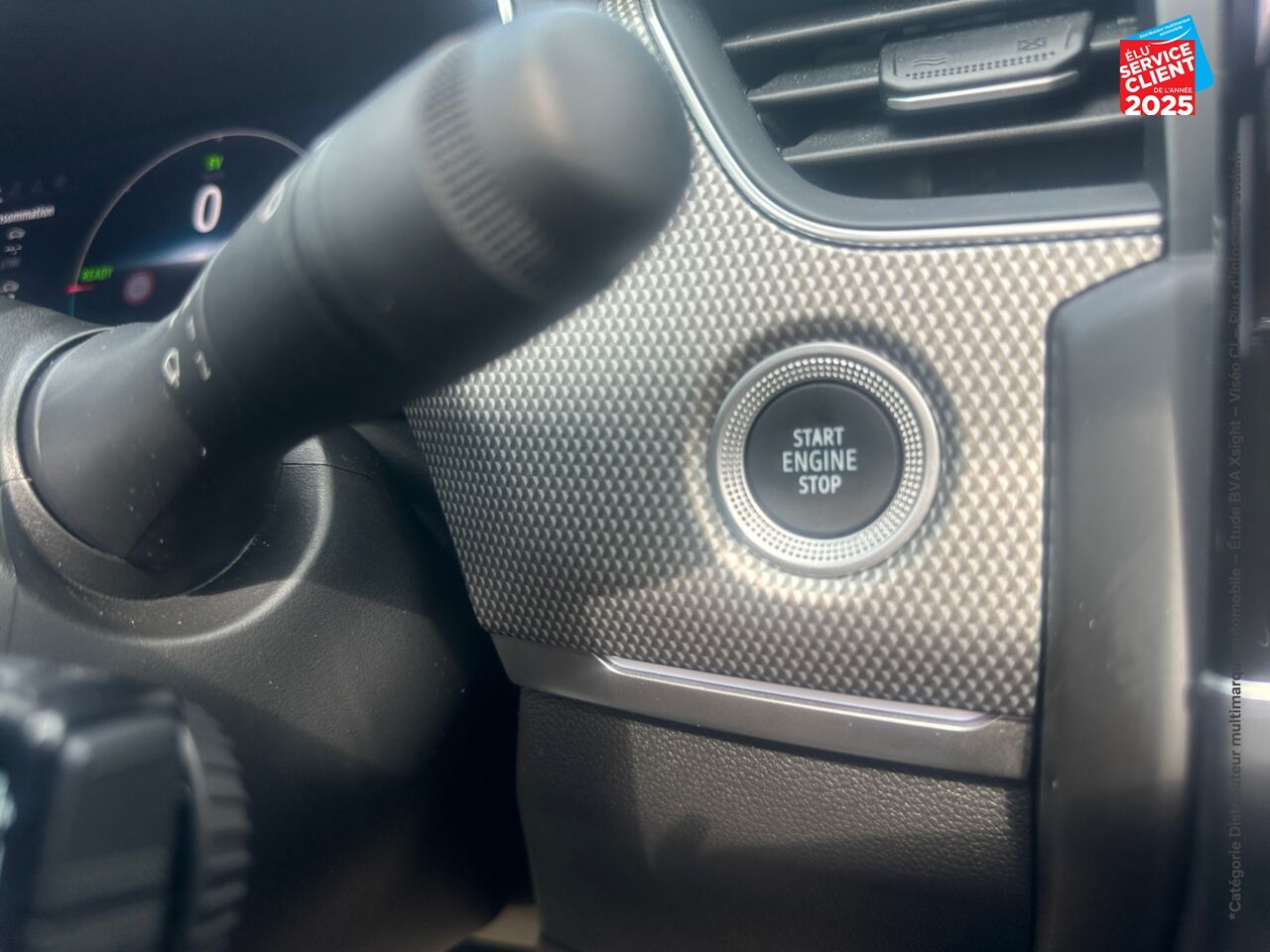 Véhicule d'occasion RENAULT ARKANA 1.6 E-TECH 145CH FULL HYBRID TECHNO -23 chez Toyota Thionville