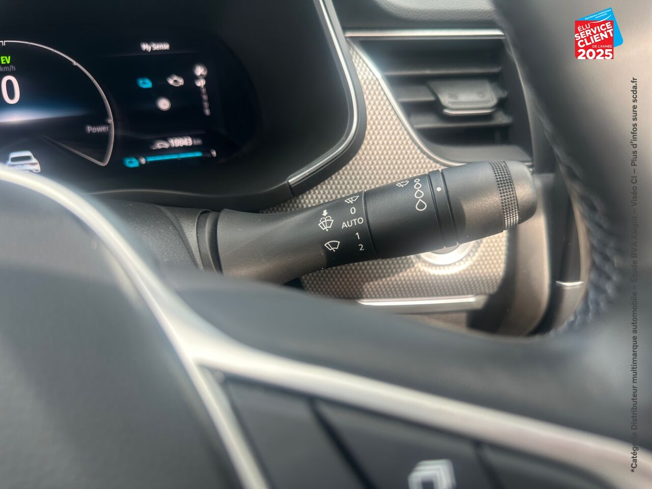 Véhicule d'occasion RENAULT ARKANA 1.6 E-TECH 145CH FULL HYBRID TECHNO -23 chez Toyota Thionville