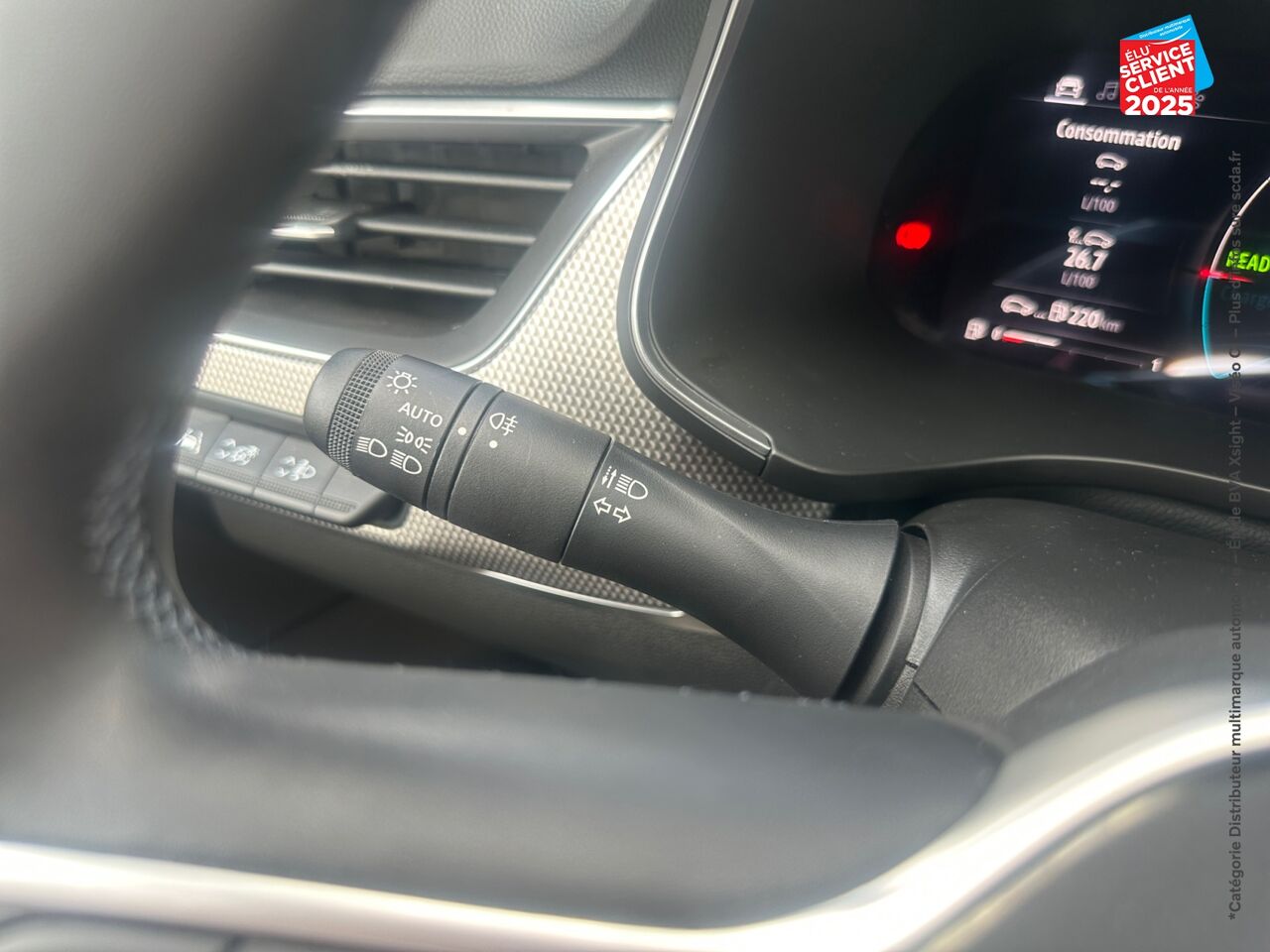 Véhicule d'occasion RENAULT ARKANA 1.6 E-TECH 145CH FULL HYBRID TECHNO -23 chez Toyota Thionville