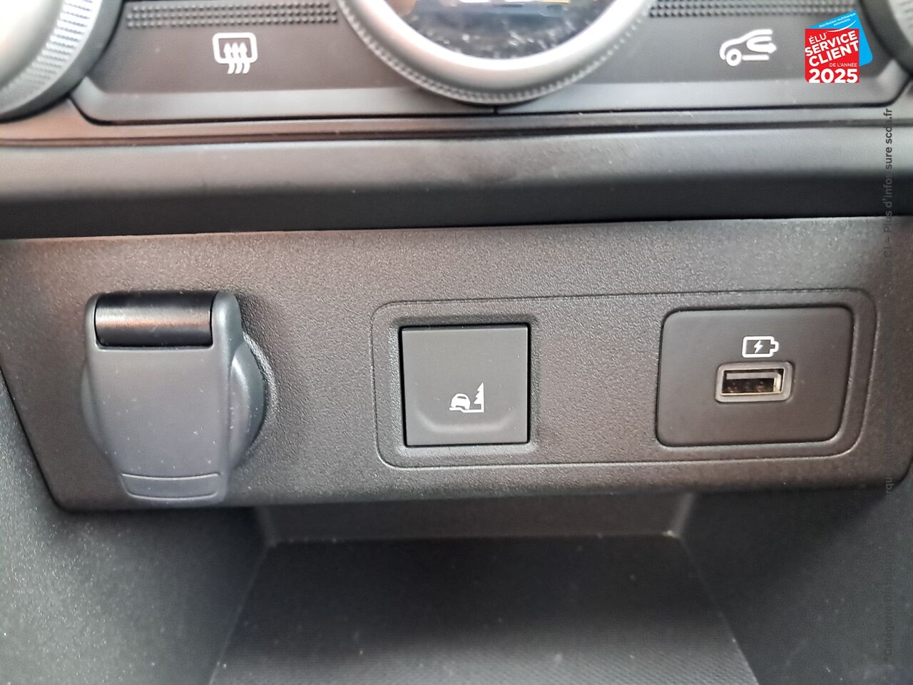 Véhicule d'occasion DACIA SANDERO 1.0 ECO-G 100CH STEPWAY EXTREME + chez Toyota Thionville