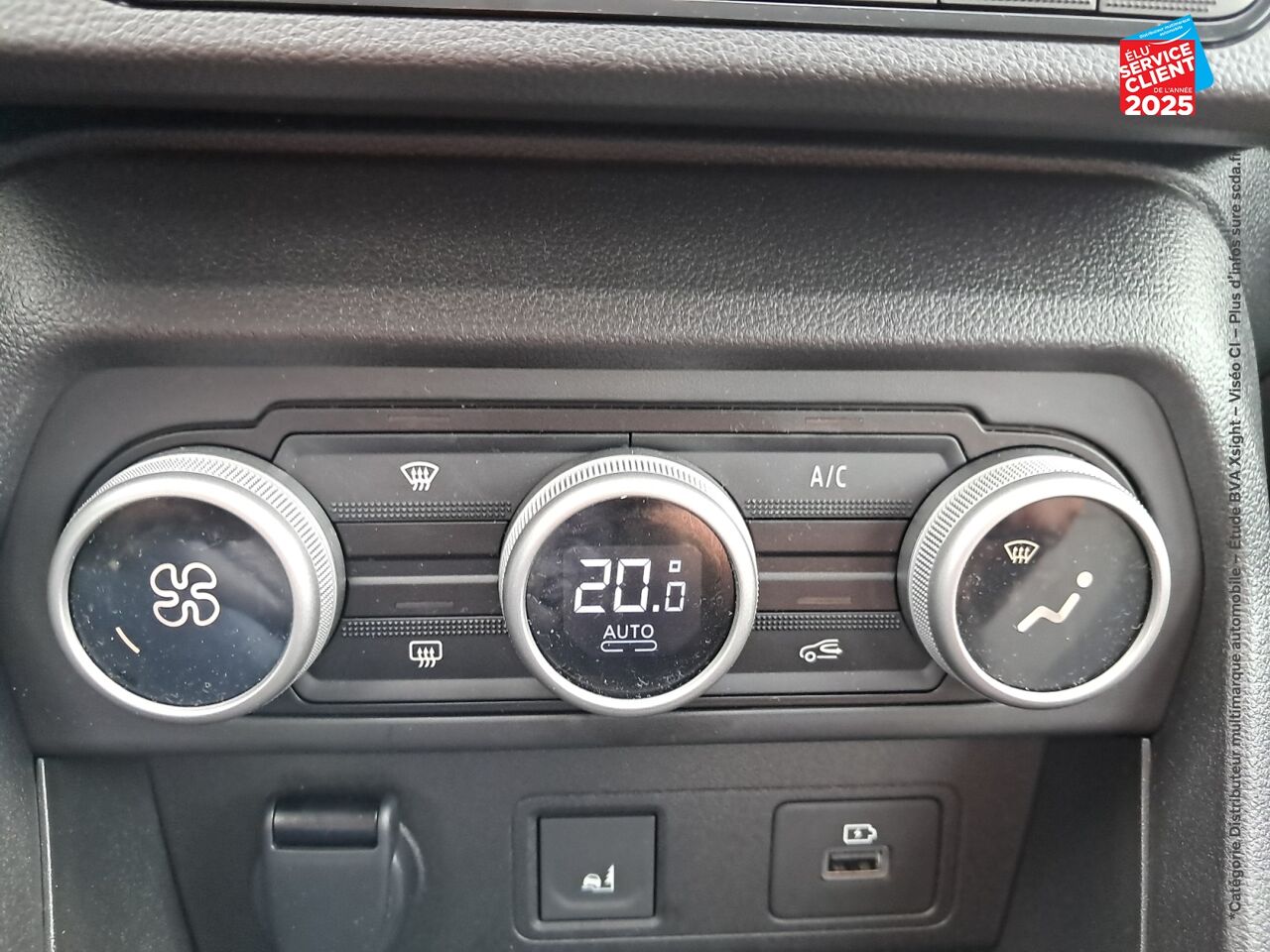 Véhicule d'occasion DACIA SANDERO 1.0 ECO-G 100CH STEPWAY EXTREME + chez Toyota Thionville