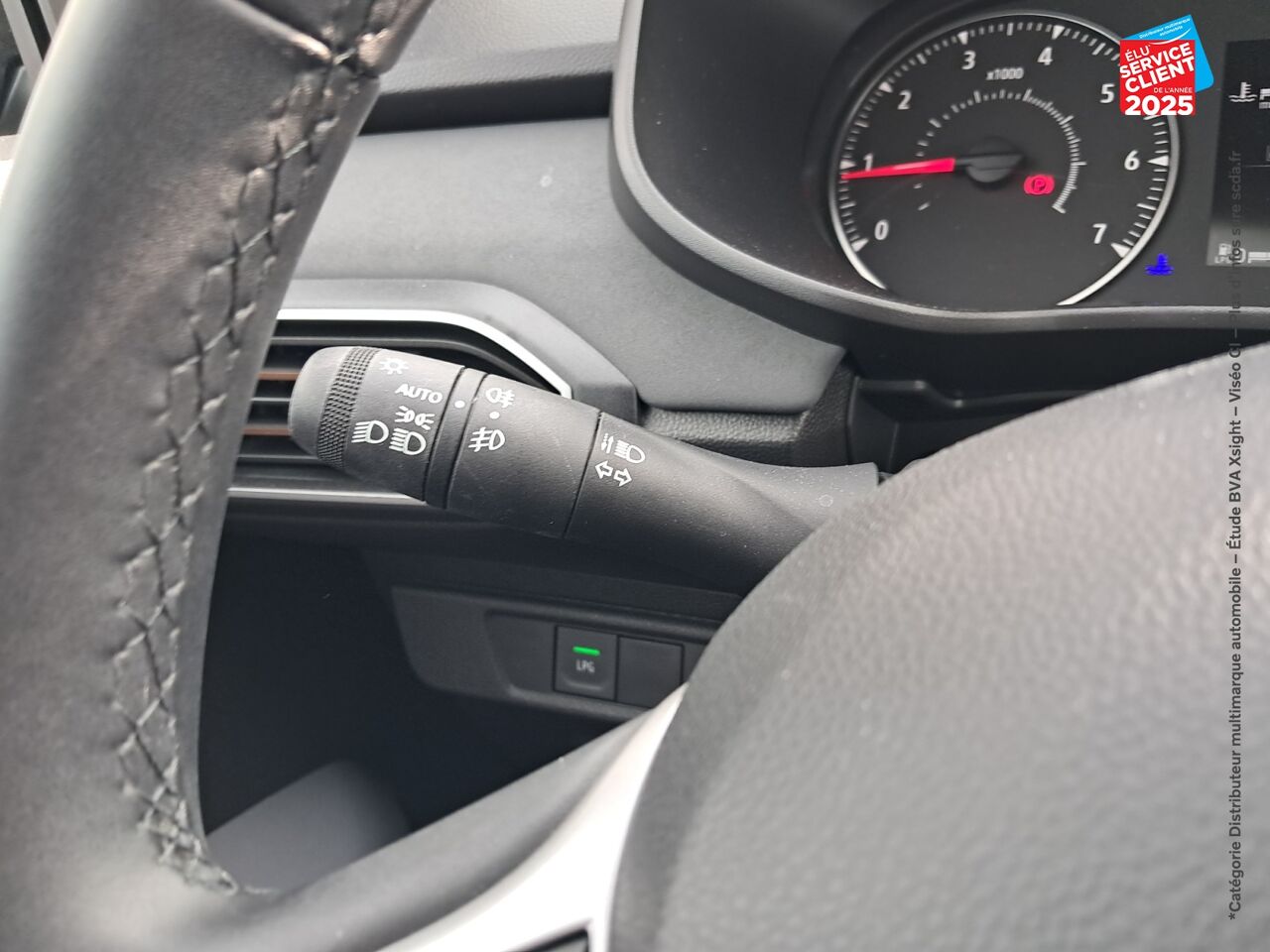 Véhicule d'occasion DACIA SANDERO 1.0 ECO-G 100CH STEPWAY EXTREME + chez Toyota Thionville