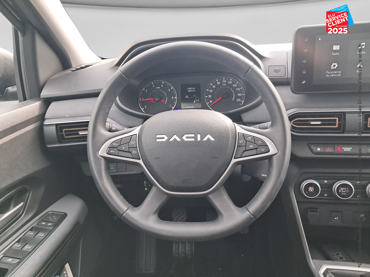 Véhicule d'occasion DACIA SANDERO 1.0 ECO-G 100CH STEPWAY EXTREME + chez Toyota Thionville