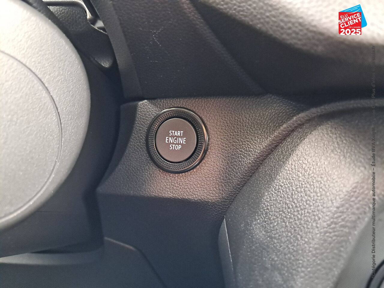 Véhicule d'occasion DACIA SANDERO 1.0 ECO-G 100CH STEPWAY EXTREME + chez Toyota Thionville