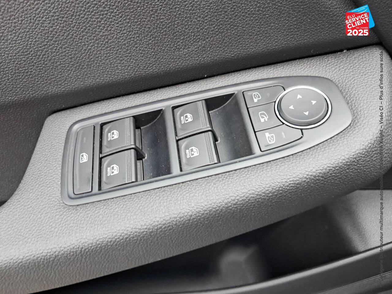 Véhicule d'occasion RENAULT CLIO 1.0 TCE 100CH EVOLUTION GPL GPS RADAR AR chez HESS Automobile
