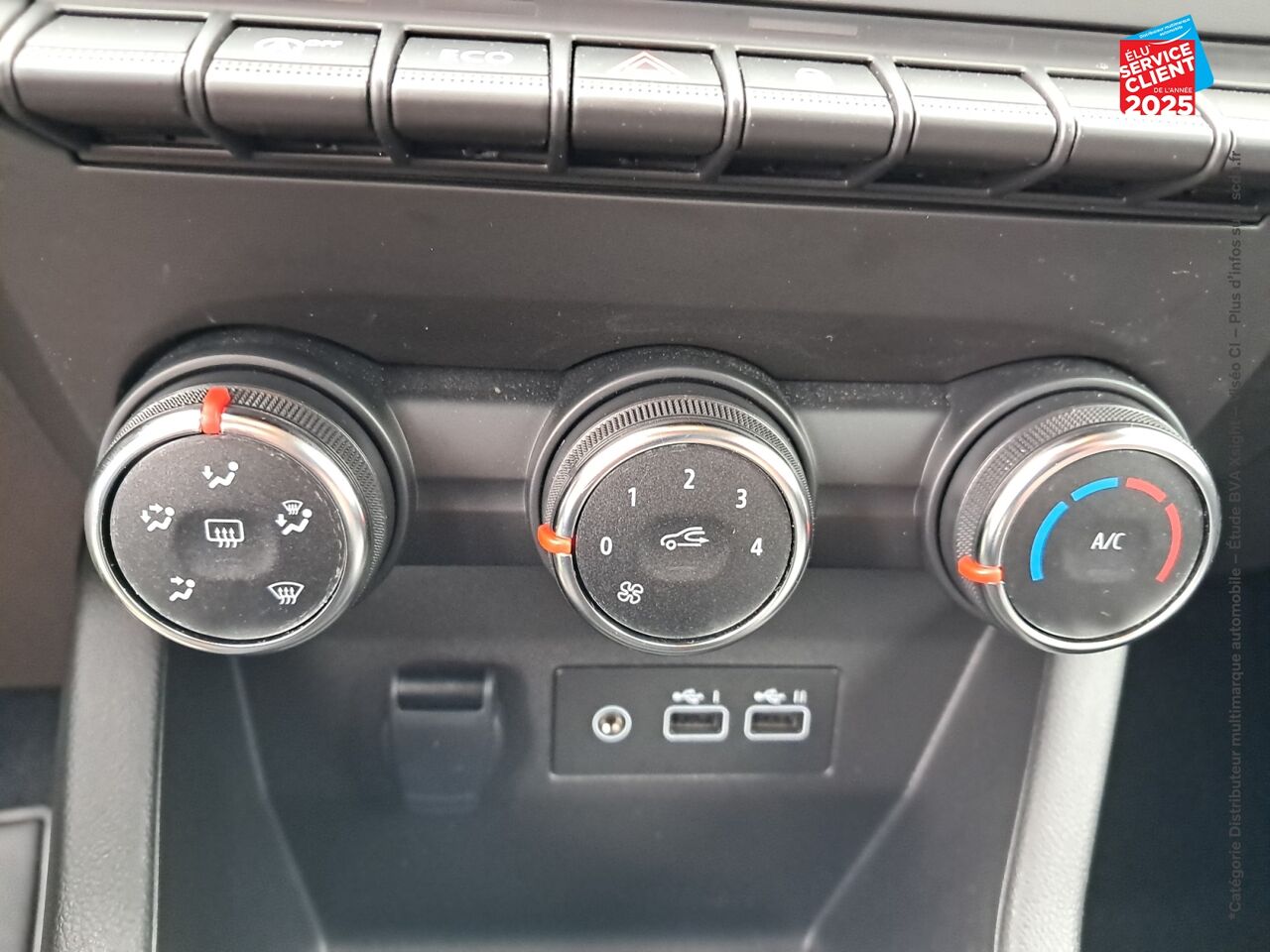 Véhicule d'occasion RENAULT CLIO 1.0 TCE 100CH EVOLUTION GPL GPS RADAR AR chez HESS Automobile