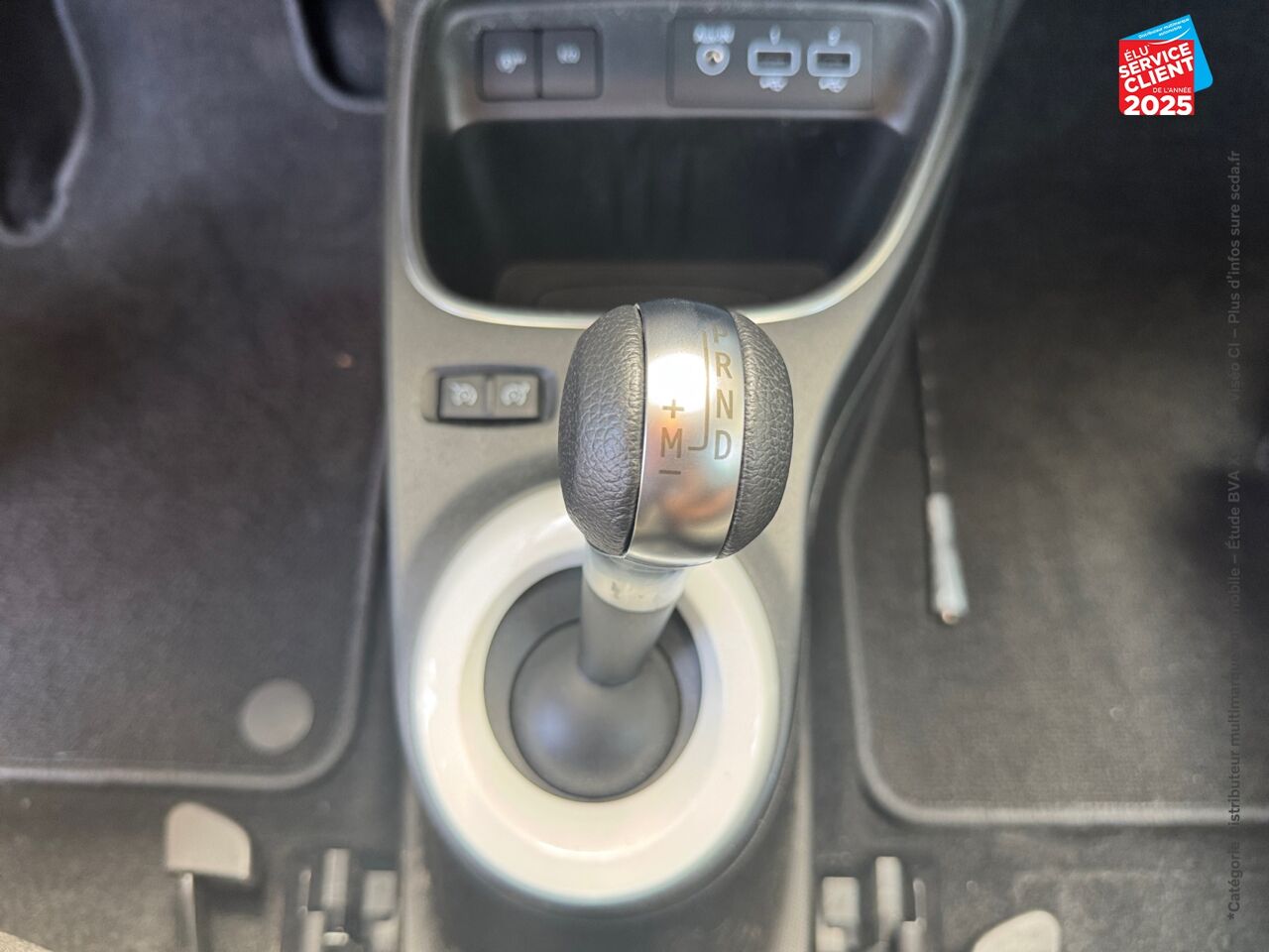 Véhicule d'occasion RENAULT TWINGO 0.9 TCE 95CH INTENS EDC - 20 chez Hyundai Epernay