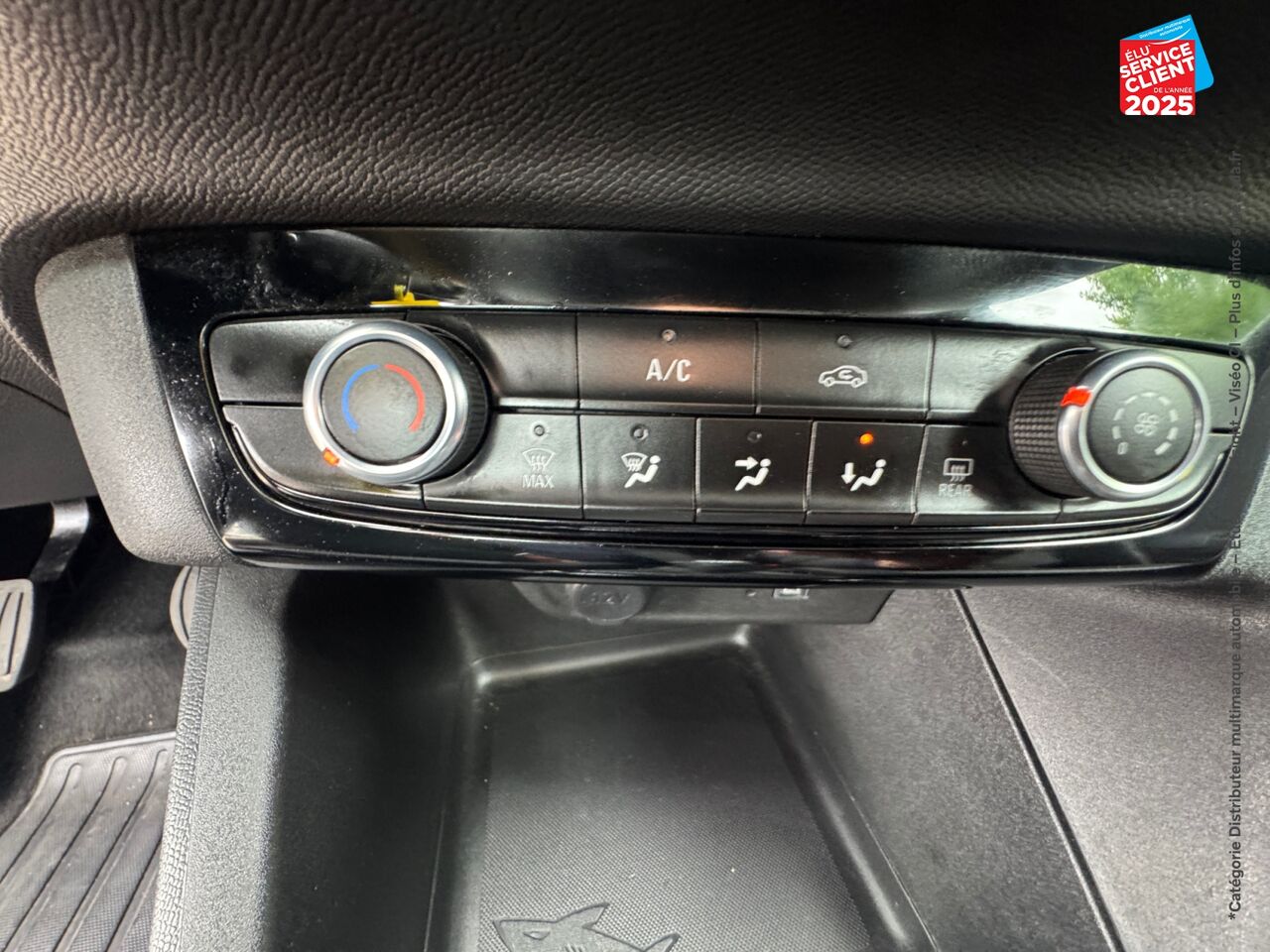 Véhicule d'occasion OPEL CORSA 1.2 75CH ELEGANCE BUSINESS chez Renault Colmar