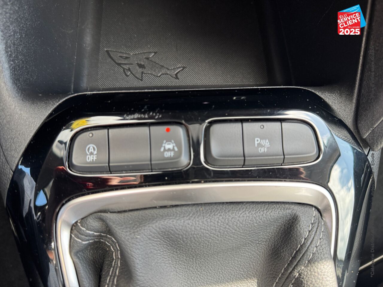Véhicule d'occasion OPEL CORSA 1.2 75CH ELEGANCE BUSINESS chez Nissan Belfort
