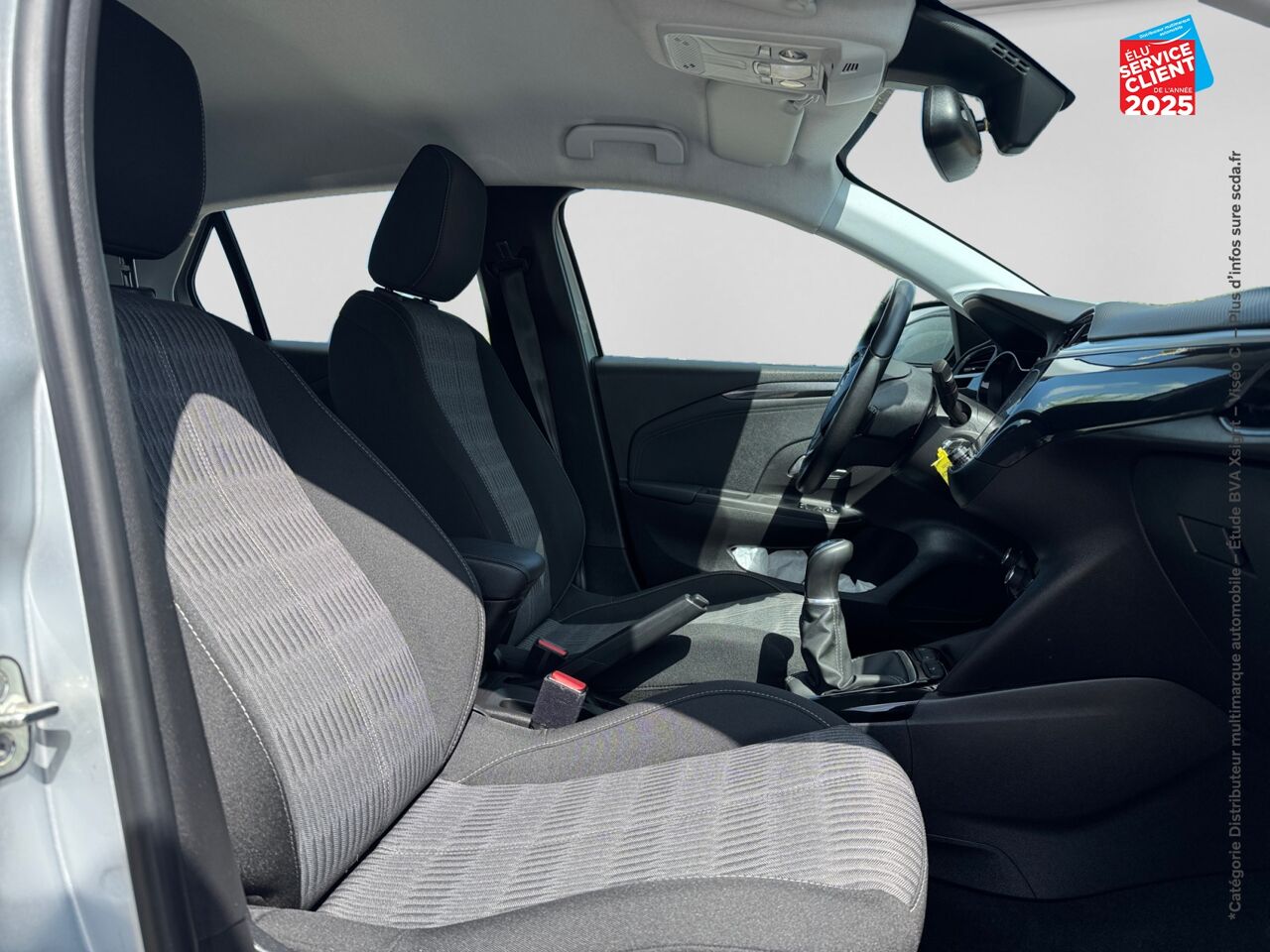 Véhicule d'occasion OPEL CORSA 1.2 75CH ELEGANCE BUSINESS chez Nissan Belfort