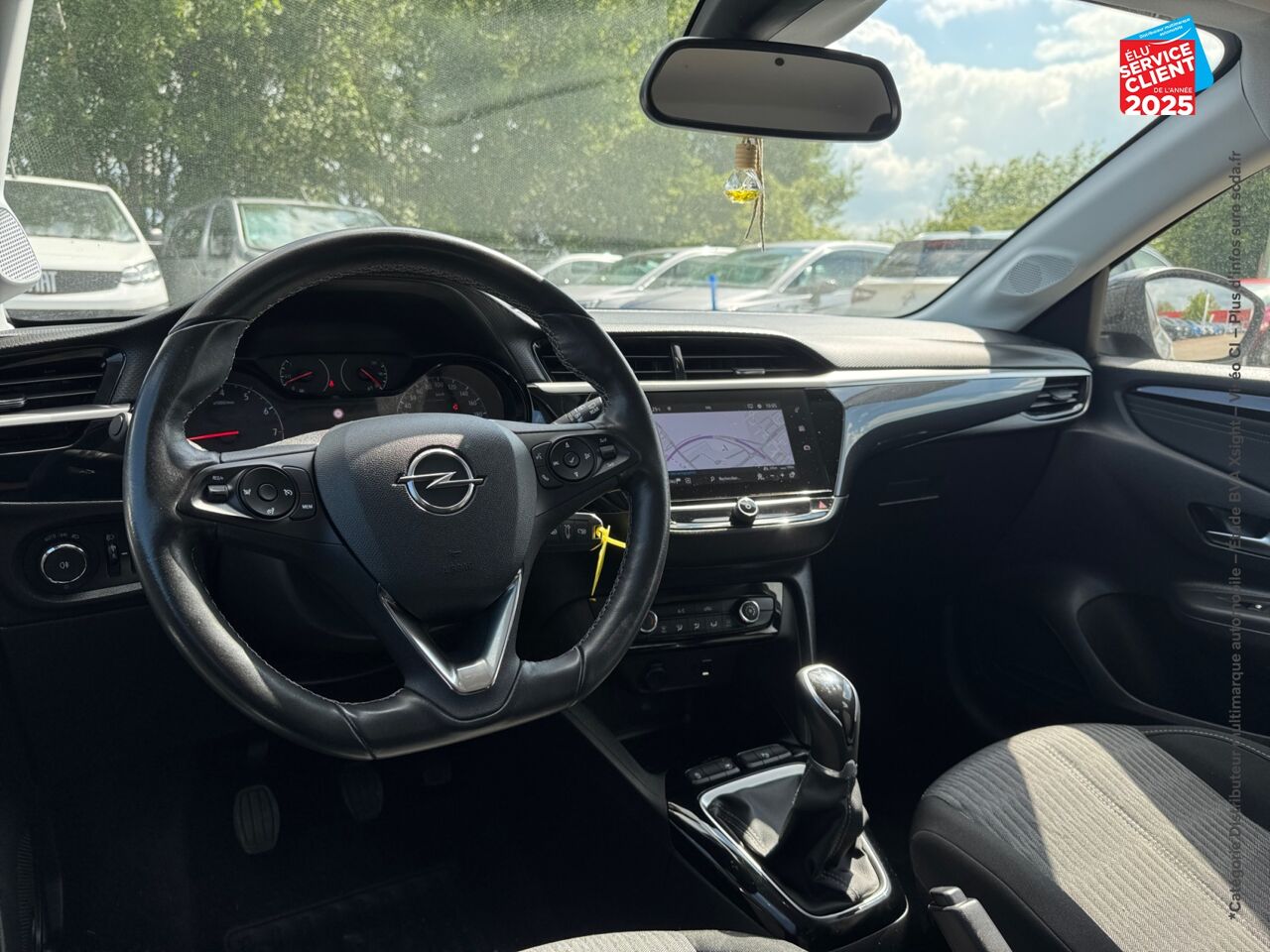 Véhicule d'occasion OPEL CORSA 1.2 75CH ELEGANCE BUSINESS chez Nissan Belfort