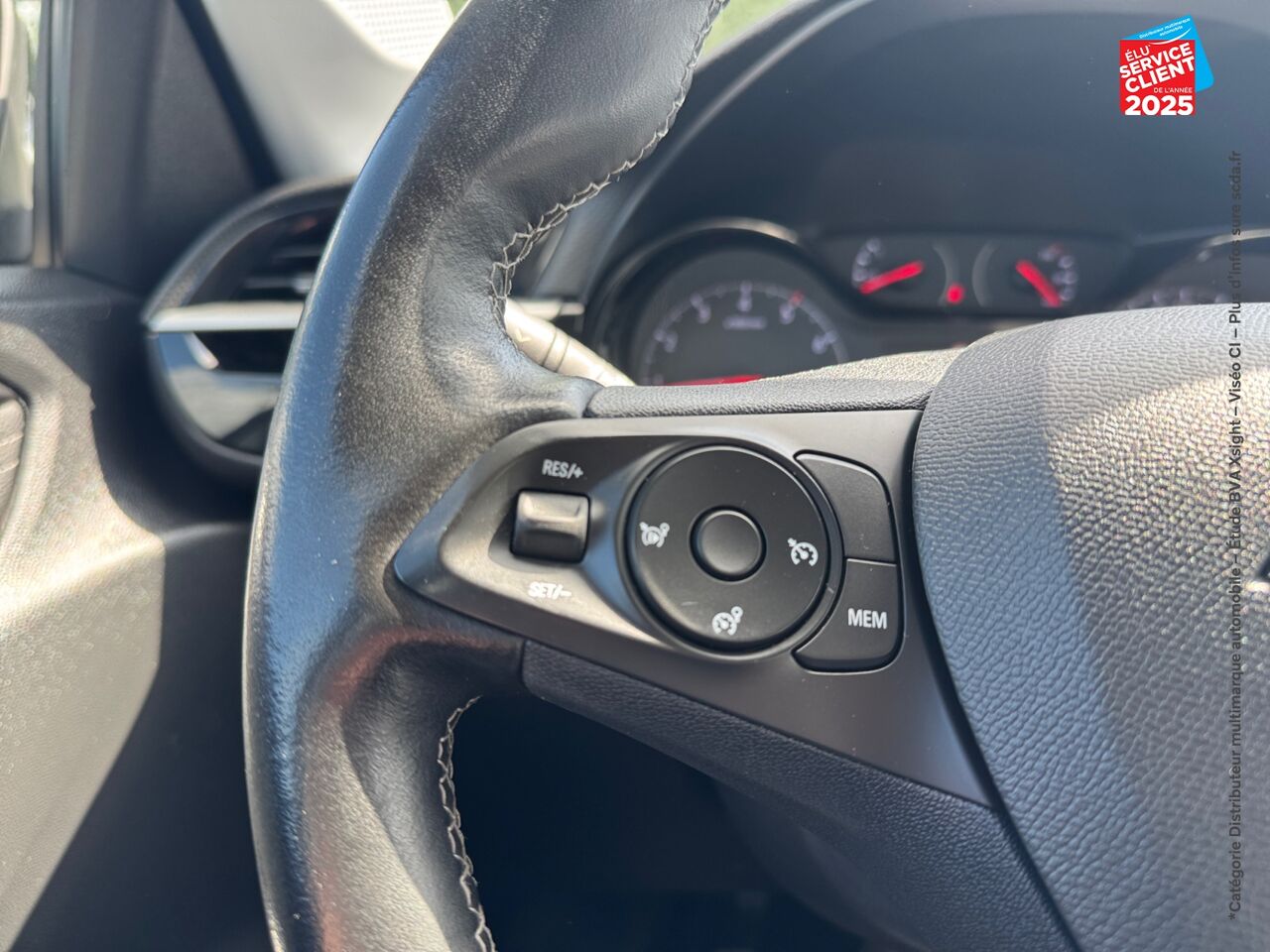 Véhicule d'occasion OPEL CORSA 1.2 75CH ELEGANCE BUSINESS chez Nissan Belfort