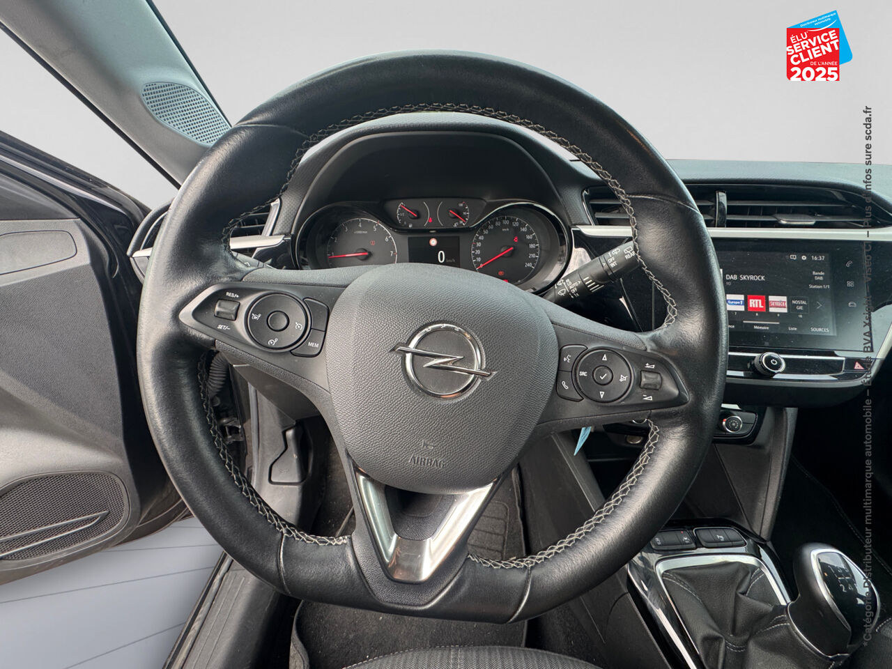 Véhicule d'occasion OPEL CORSA 1.2 75CH EDITION BUSINESS CARPLAY chez Opel Saint-Dizier
