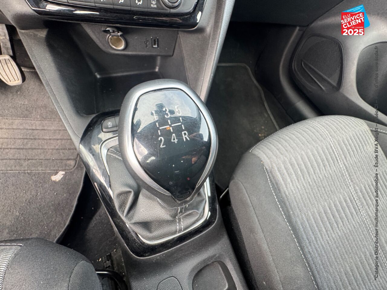 Véhicule d'occasion OPEL CORSA 1.2 75CH EDITION BUSINESS CARPLAY chez Opel Saint-Dizier