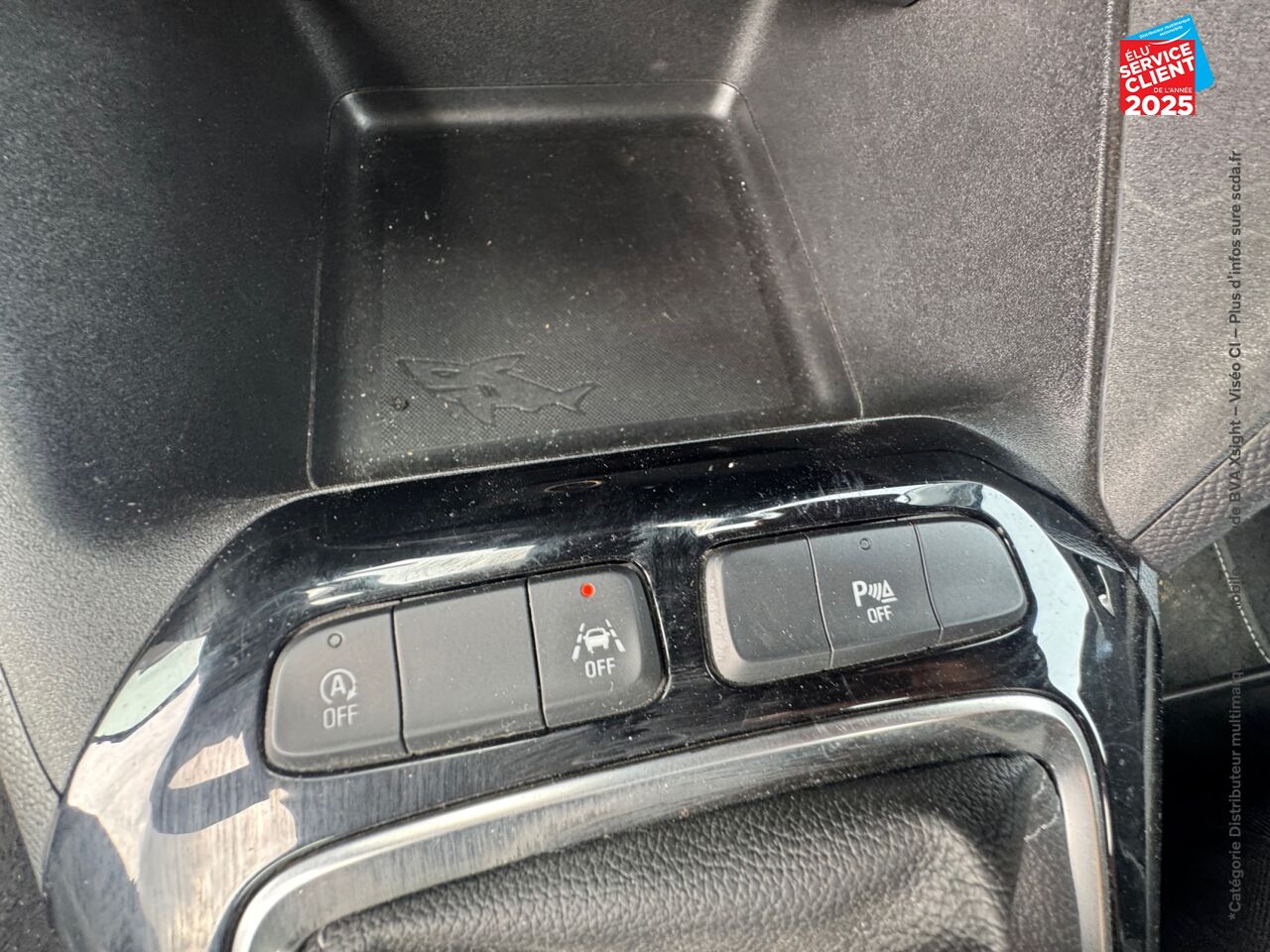 Véhicule d'occasion OPEL CORSA 1.2 75CH EDITION BUSINESS CARPLAY chez Opel Saint-Dizier