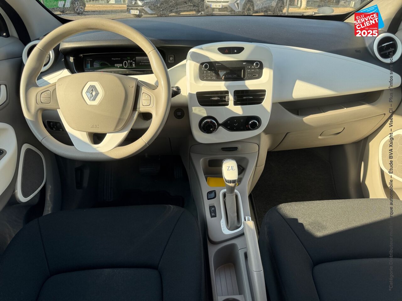 Véhicule d'occasion RENAULT ZOE LIFE CHARGE NORMALE R90 MY19 chez Renault Sélestat