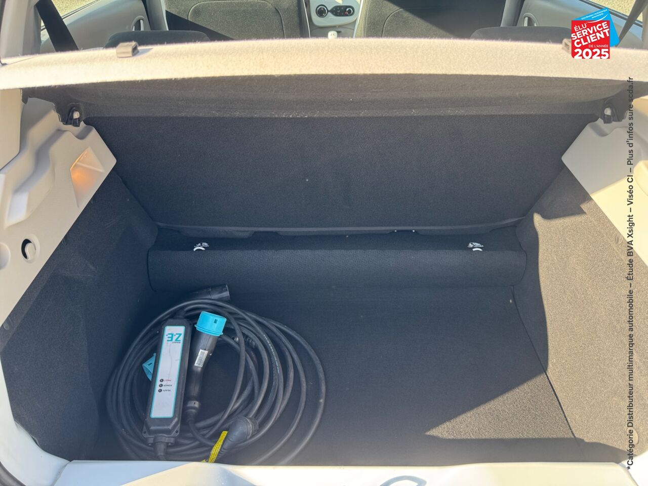 Véhicule d'occasion RENAULT ZOE LIFE CHARGE NORMALE R90 MY19 chez Renault Sélestat