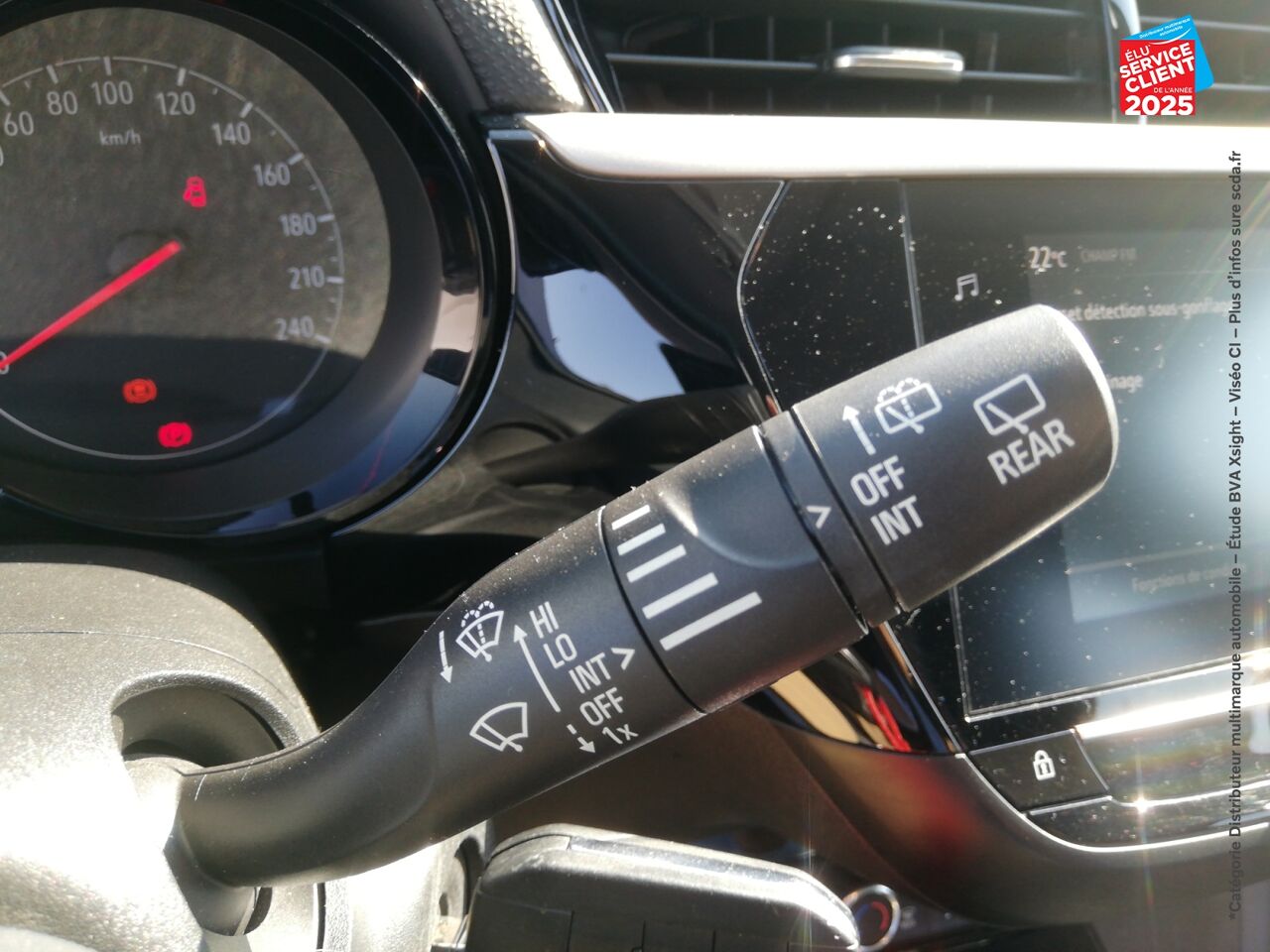 Véhicule d'occasion OPEL CORSA 1.2 TURBO 100CH EDITION RADAR AR CARPLAY chez Renault Colmar