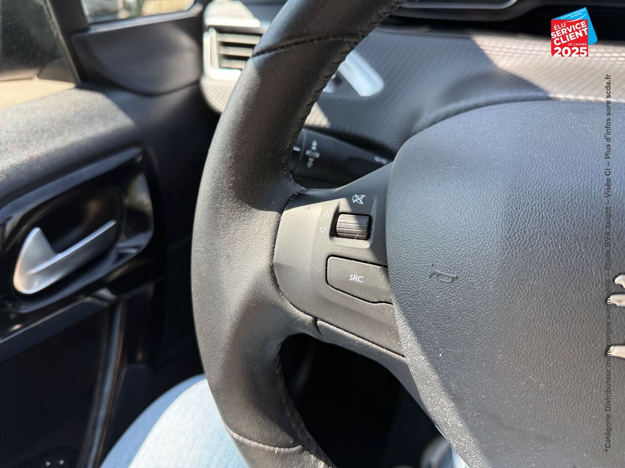 Véhicule d'occasion PEUGEOT 208 1.2 PURETECH 82CH STYLE 5P chez Hyundai Epernay