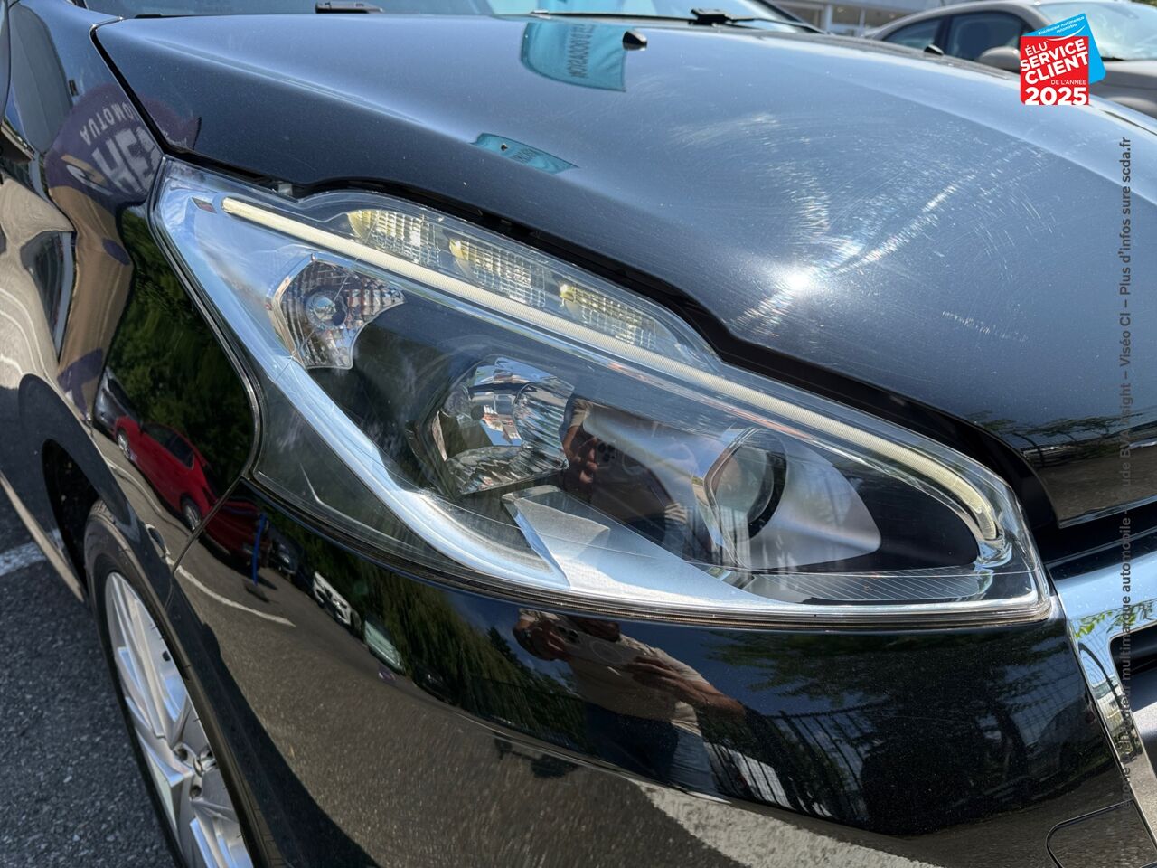 Véhicule d'occasion PEUGEOT 208 1.2 PURETECH 82CH STYLE 5P chez Hyundai Epernay