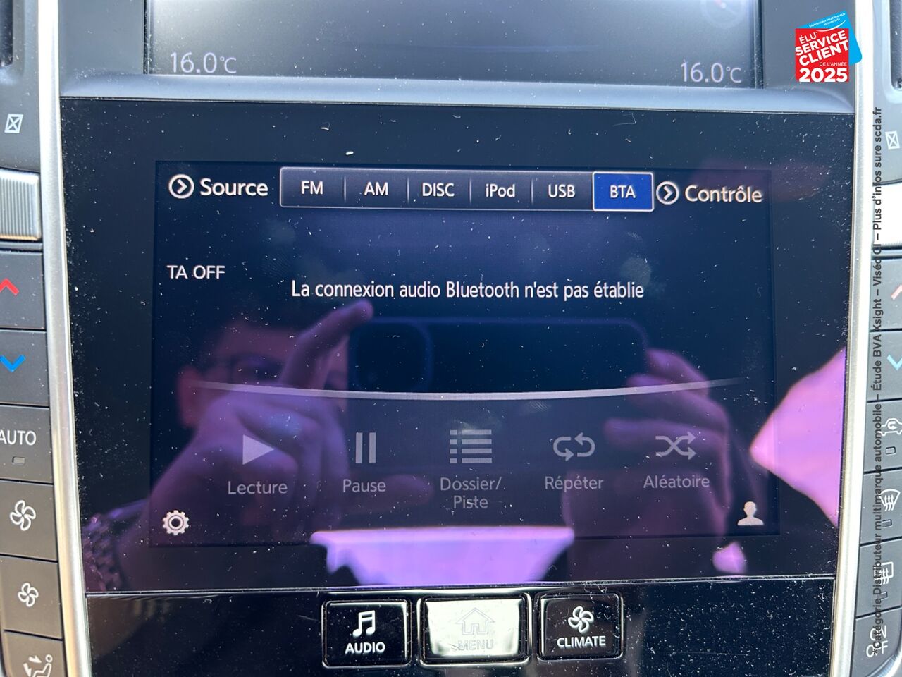 Véhicule d'occasion INFINITI Q60 COUPE 2.0T 211CH PREMIUM SIEGE CHAUF CAMERA GPS chez Renault Colmar