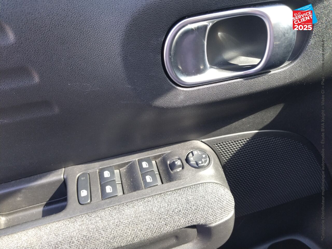 Véhicule d'occasion CITROEN C3 AIRCROSS PURETECH 110CH S/S C-SERIES CAMERA GPS chez Renault Colmar