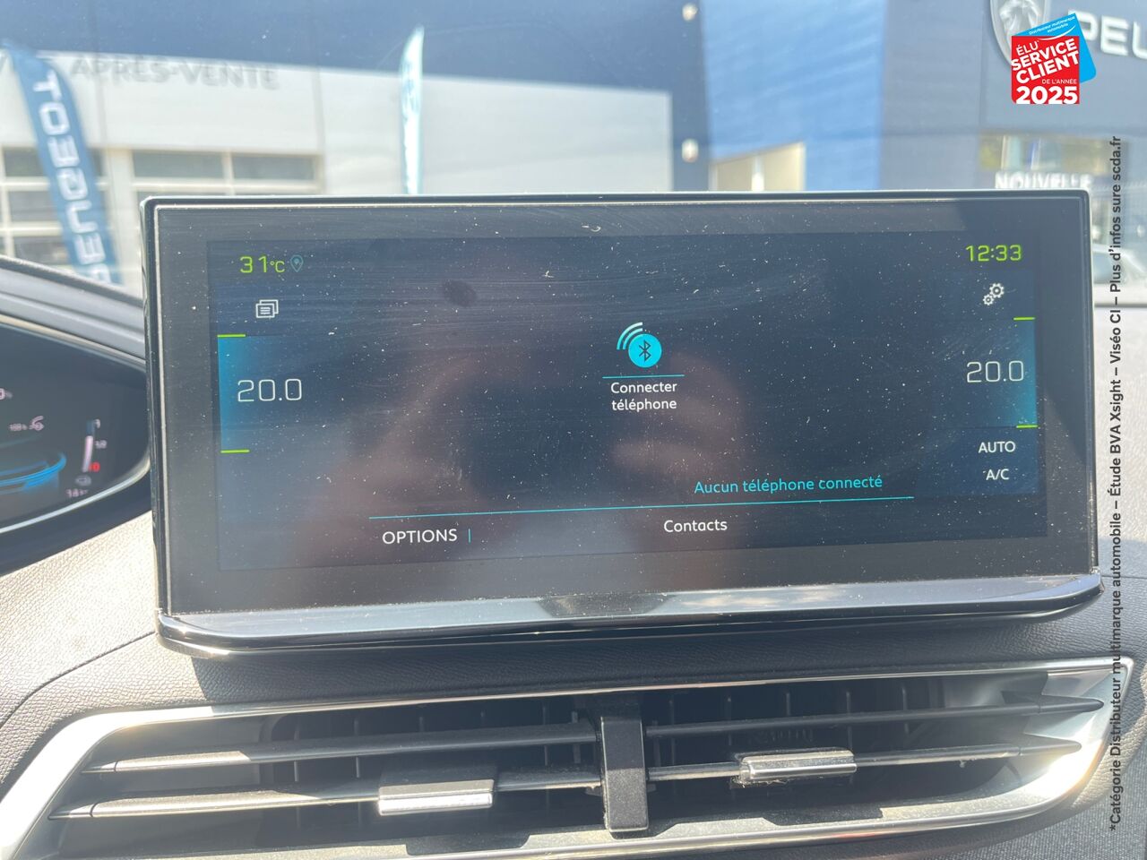 Véhicule d'occasion PEUGEOT 3008 HYBRID 225CH ALLURE PACK E-EAT8 chez Peugeot Hirson