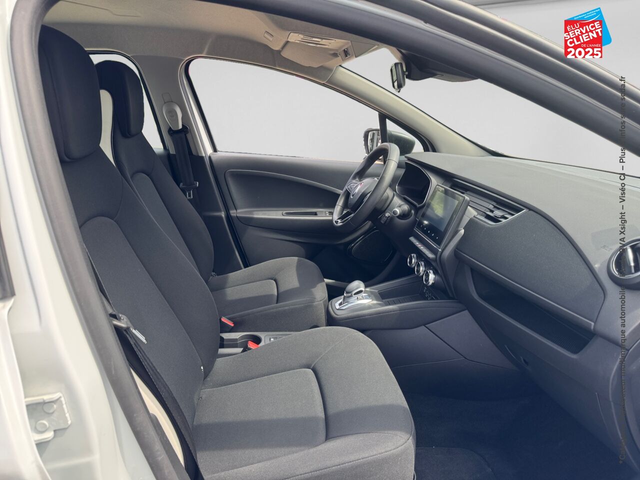 Véhicule d'occasion RENAULT ZOE LIFE CHARGE NORMALE R110 - 20 chez Renault Colmar