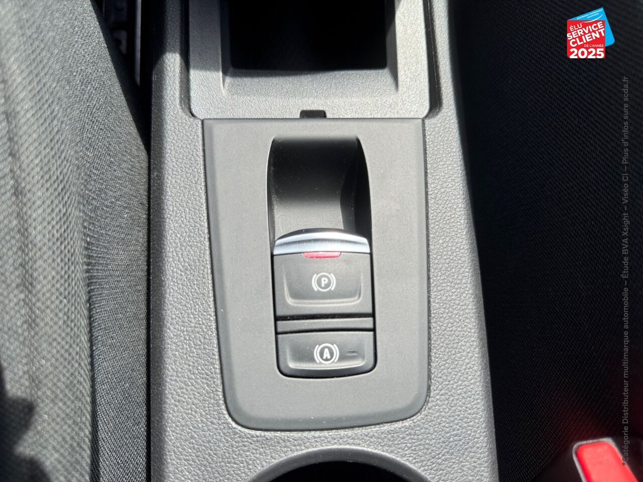 Véhicule d'occasion RENAULT ZOE LIFE CHARGE NORMALE R110 - 20 chez Renault Colmar