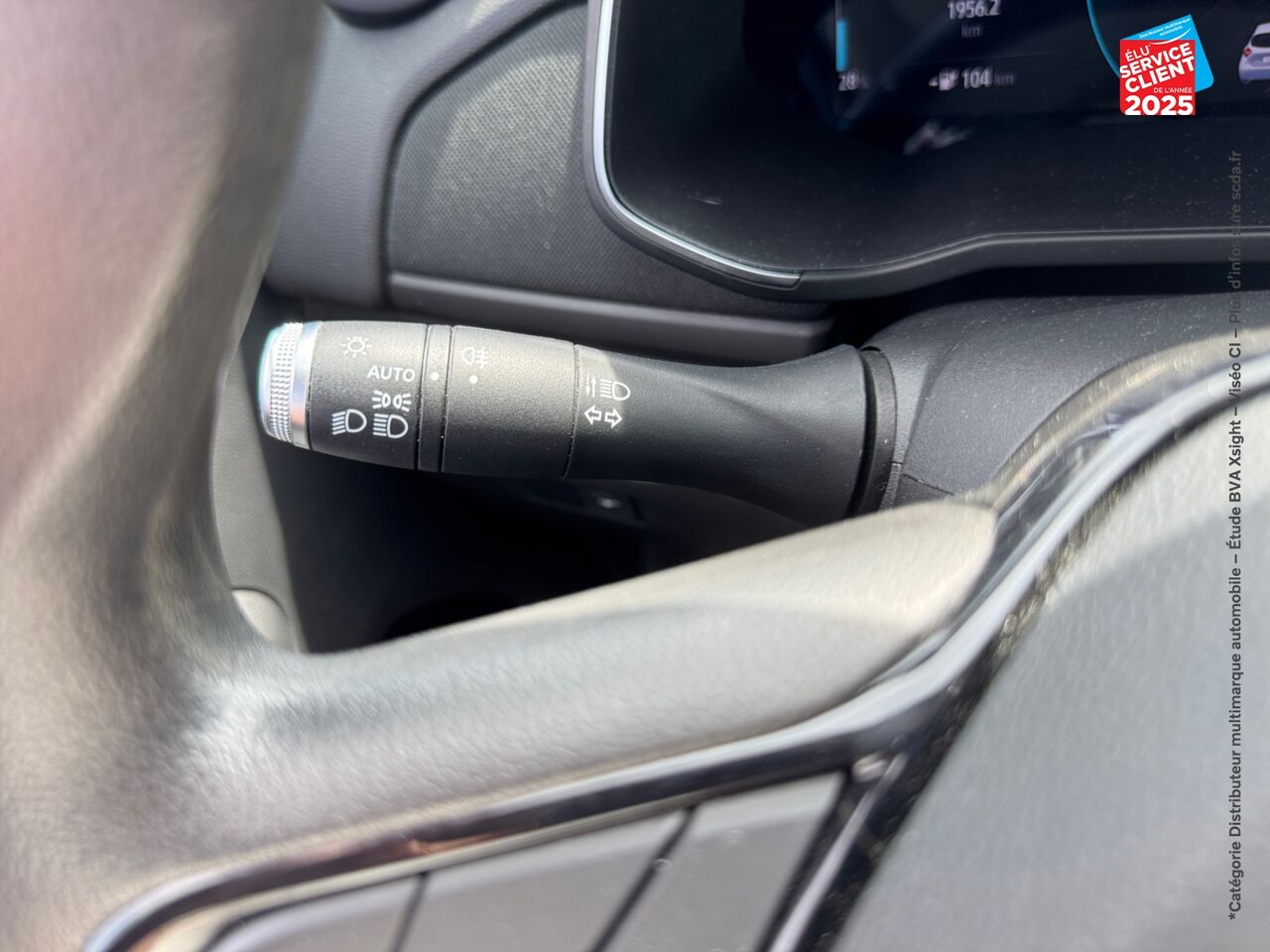 Véhicule d'occasion RENAULT ZOE LIFE CHARGE NORMALE R110 - 20 chez Renault Colmar
